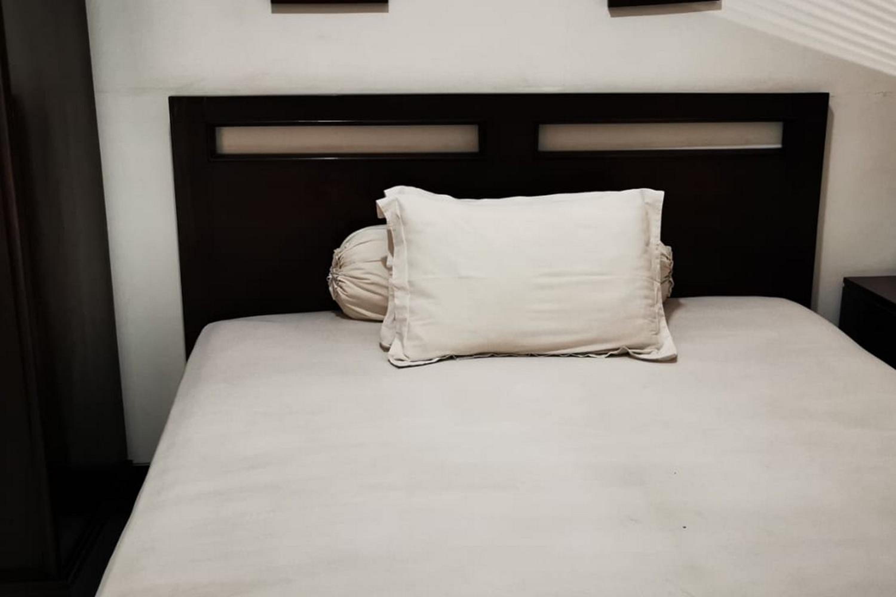 Standard Double Room - Photo 5