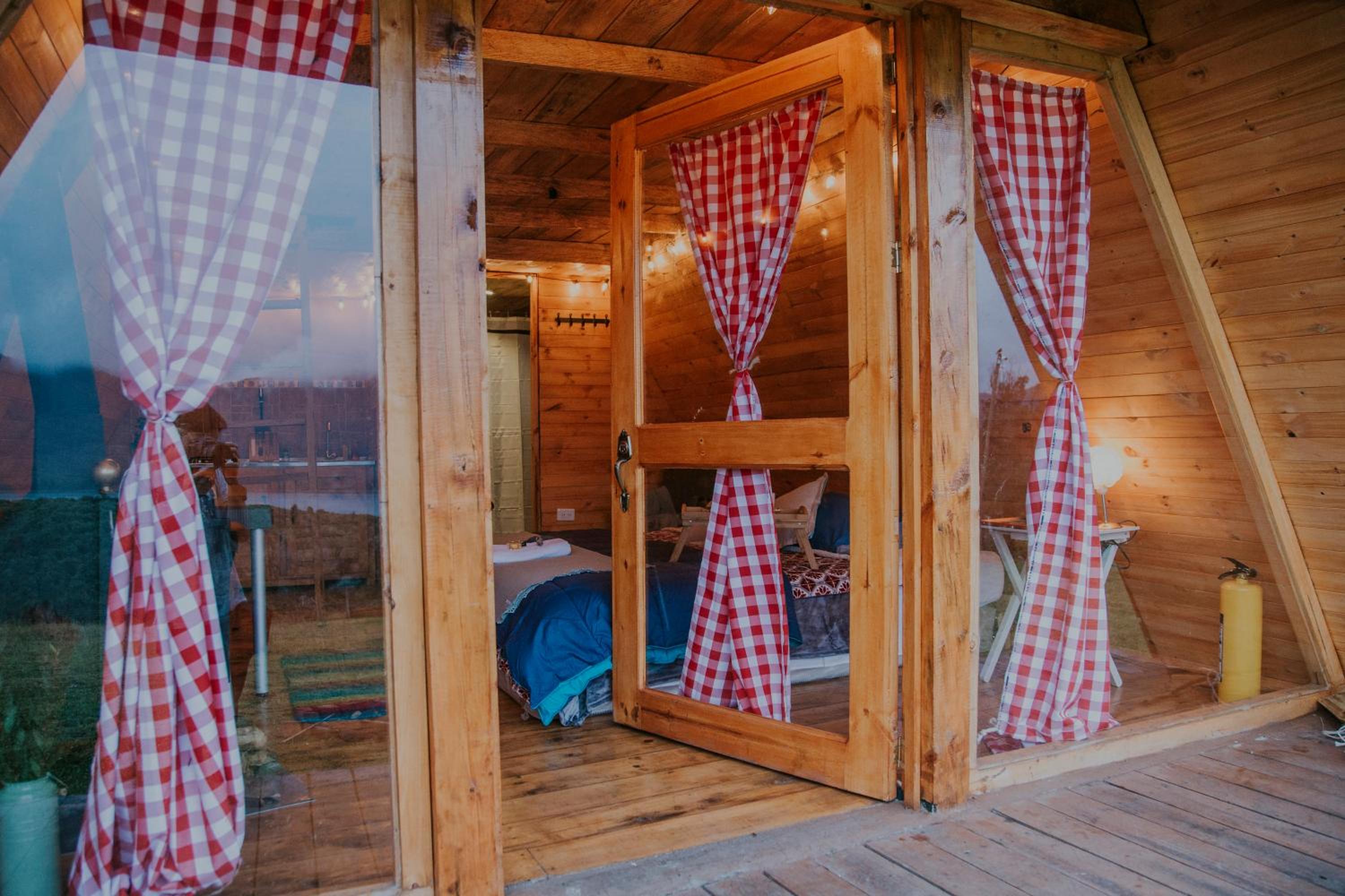 Deluxe Double or Twin Room with Lake View photo 1