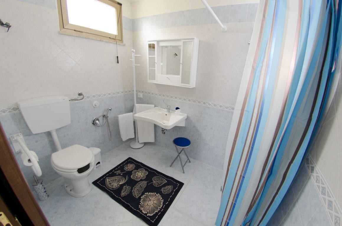 Double or Twin Room photo 2