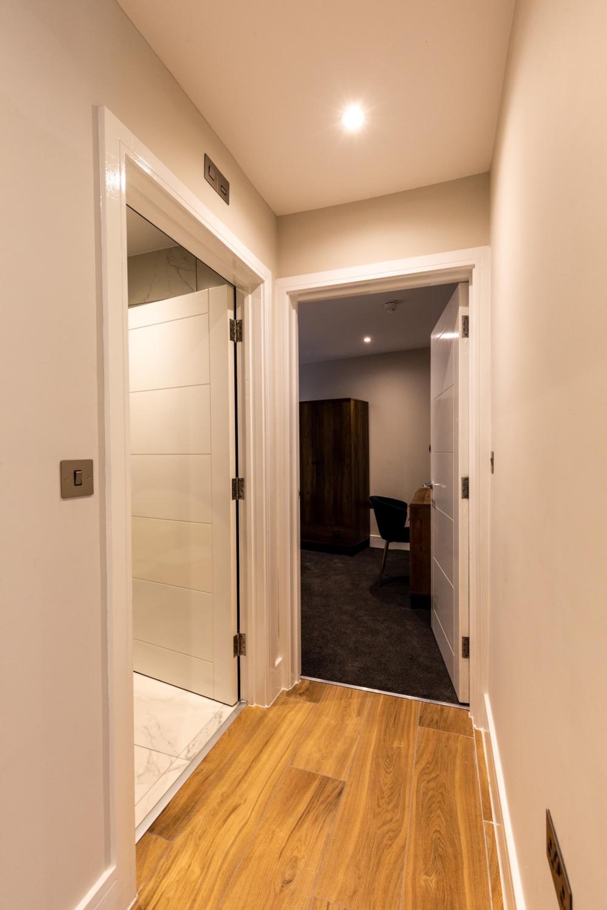Two-Bedroom Apartment - Photo 26