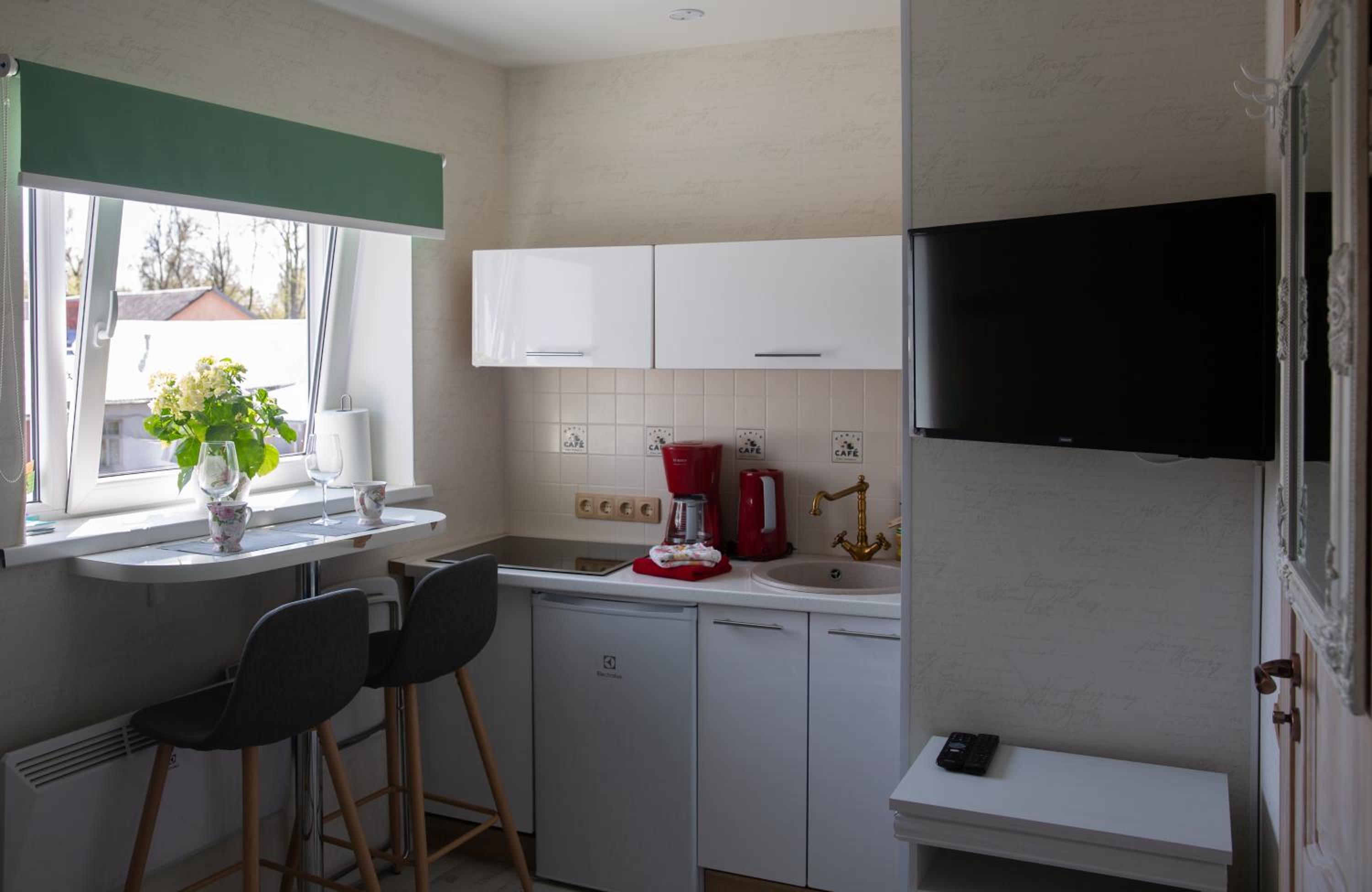 One-Bedroom Apartment - Photo 23