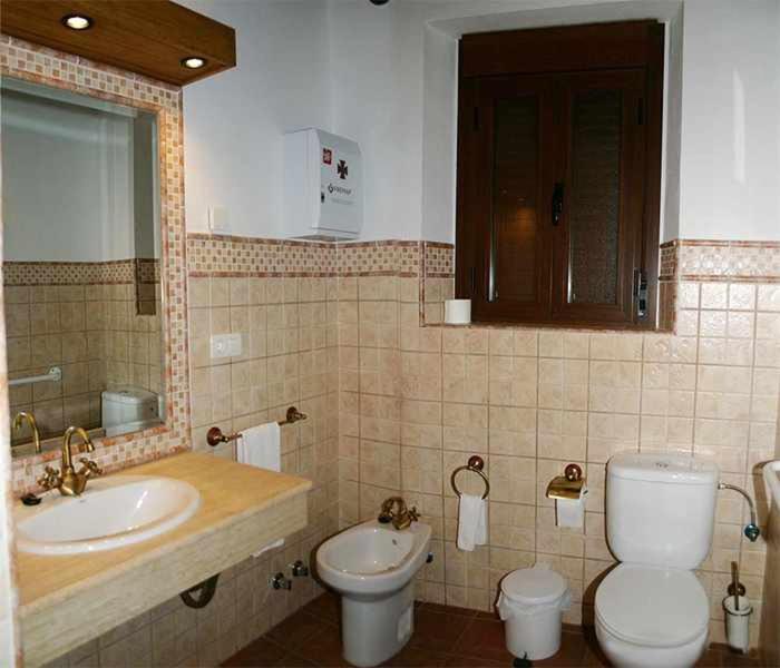 Five-Bedroom Villa photo 2