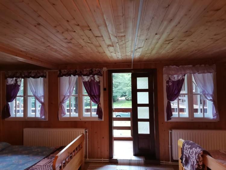 Four-Bedroom House - Photo 26