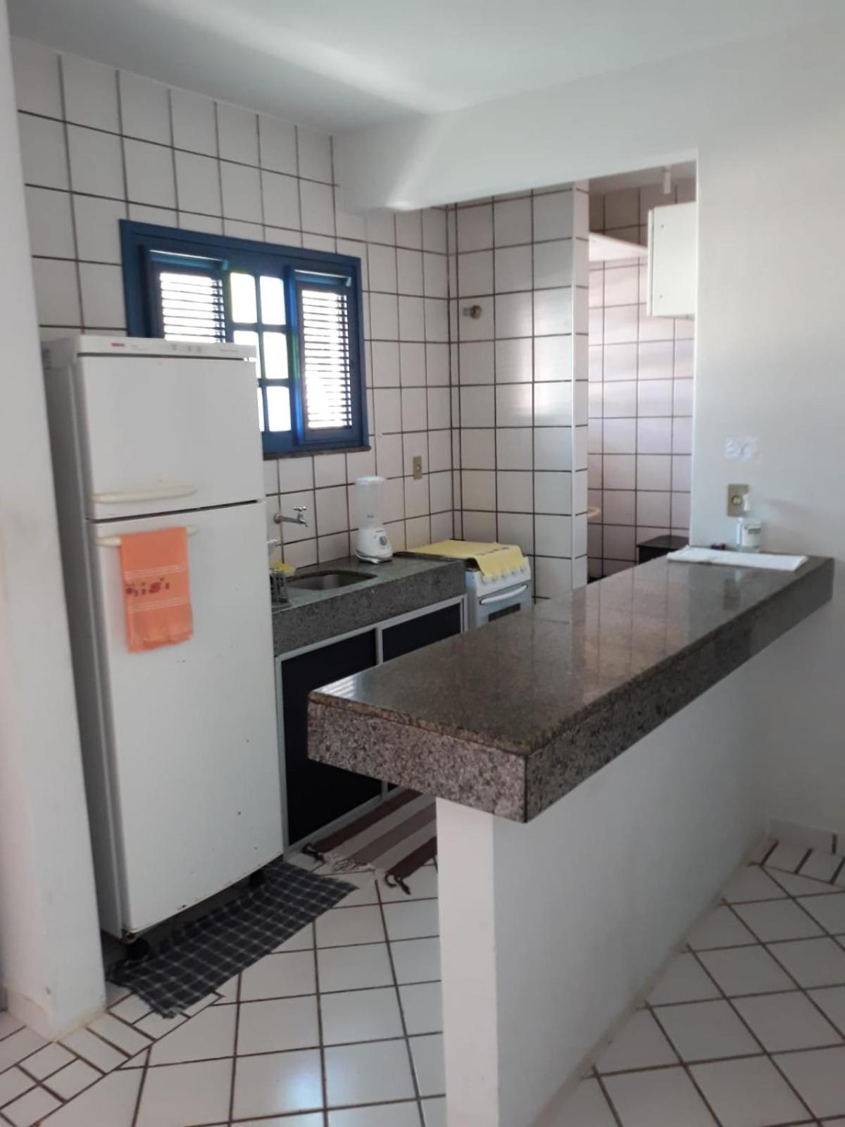 Apartment with Balcony - Photo 9