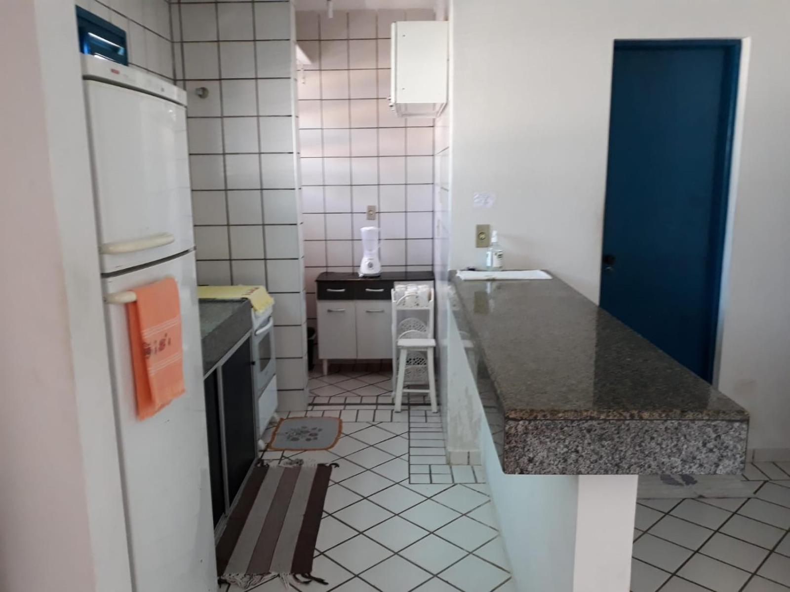 Apartment with Balcony - Photo 5