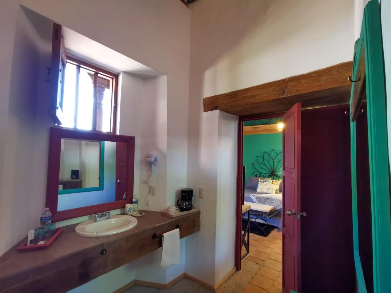 Deluxe Twin Room photo 2