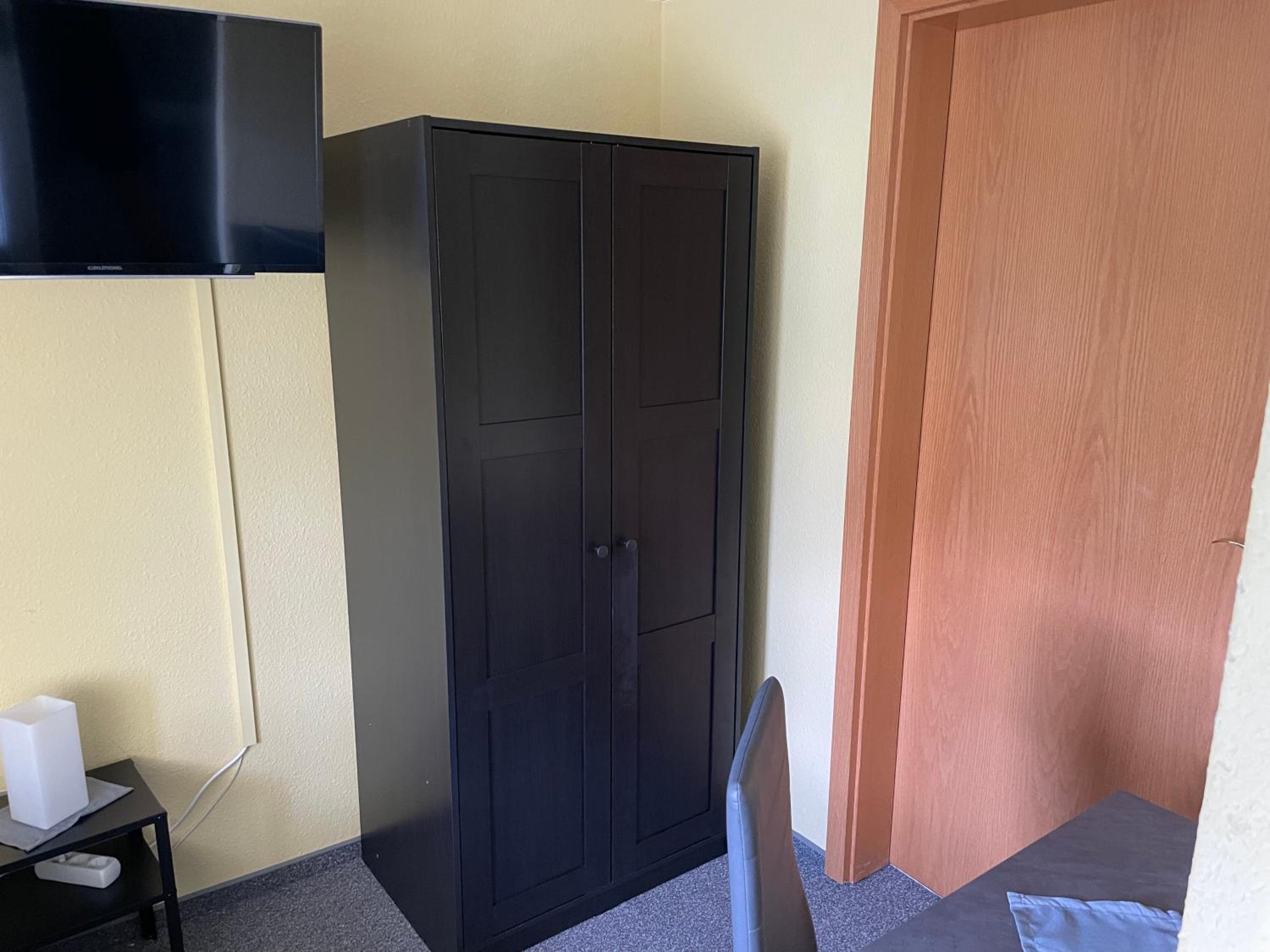 Single Room with Shower photo 3
