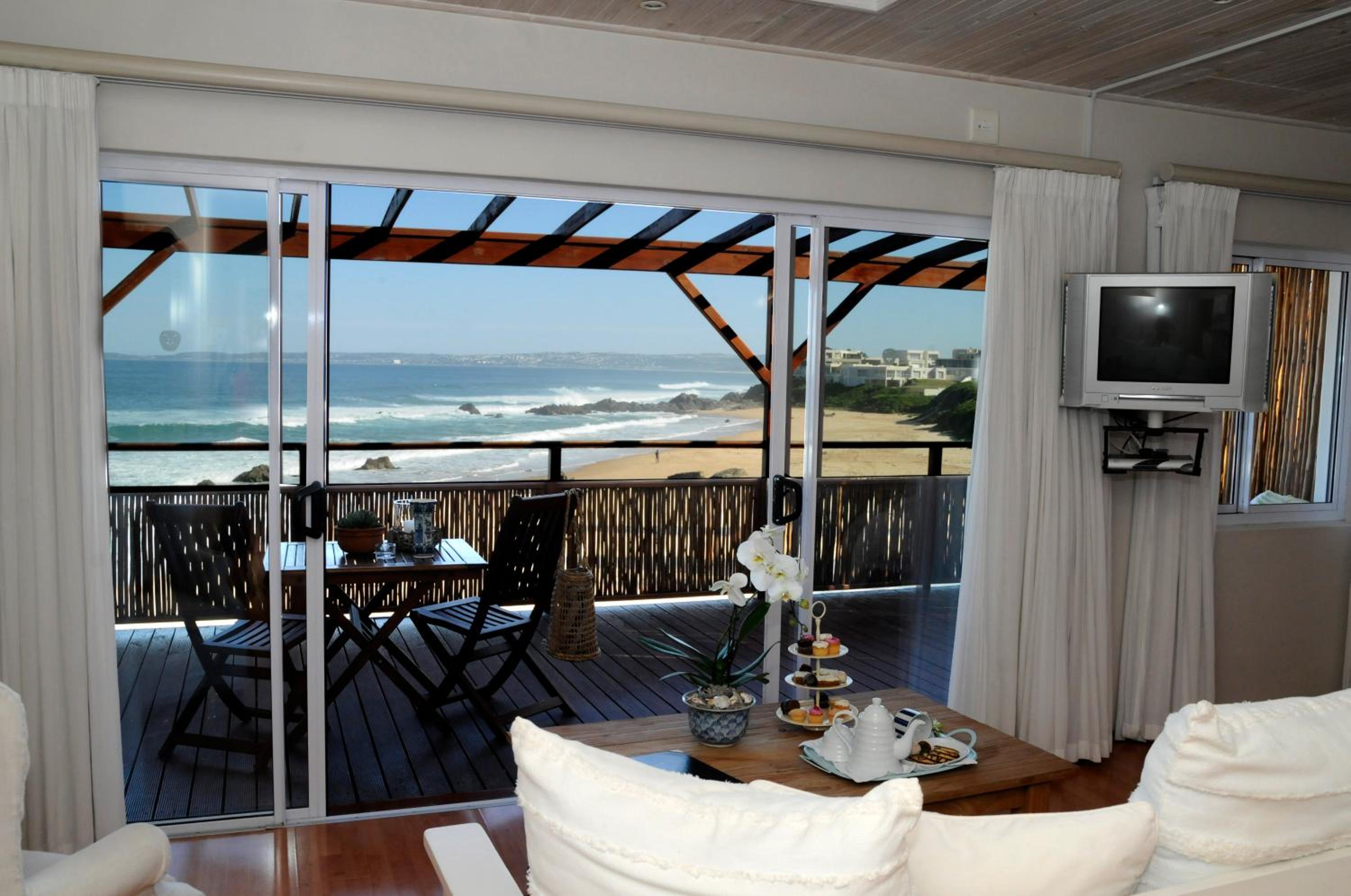 Deluxe Triple Room with Sea View photo 2