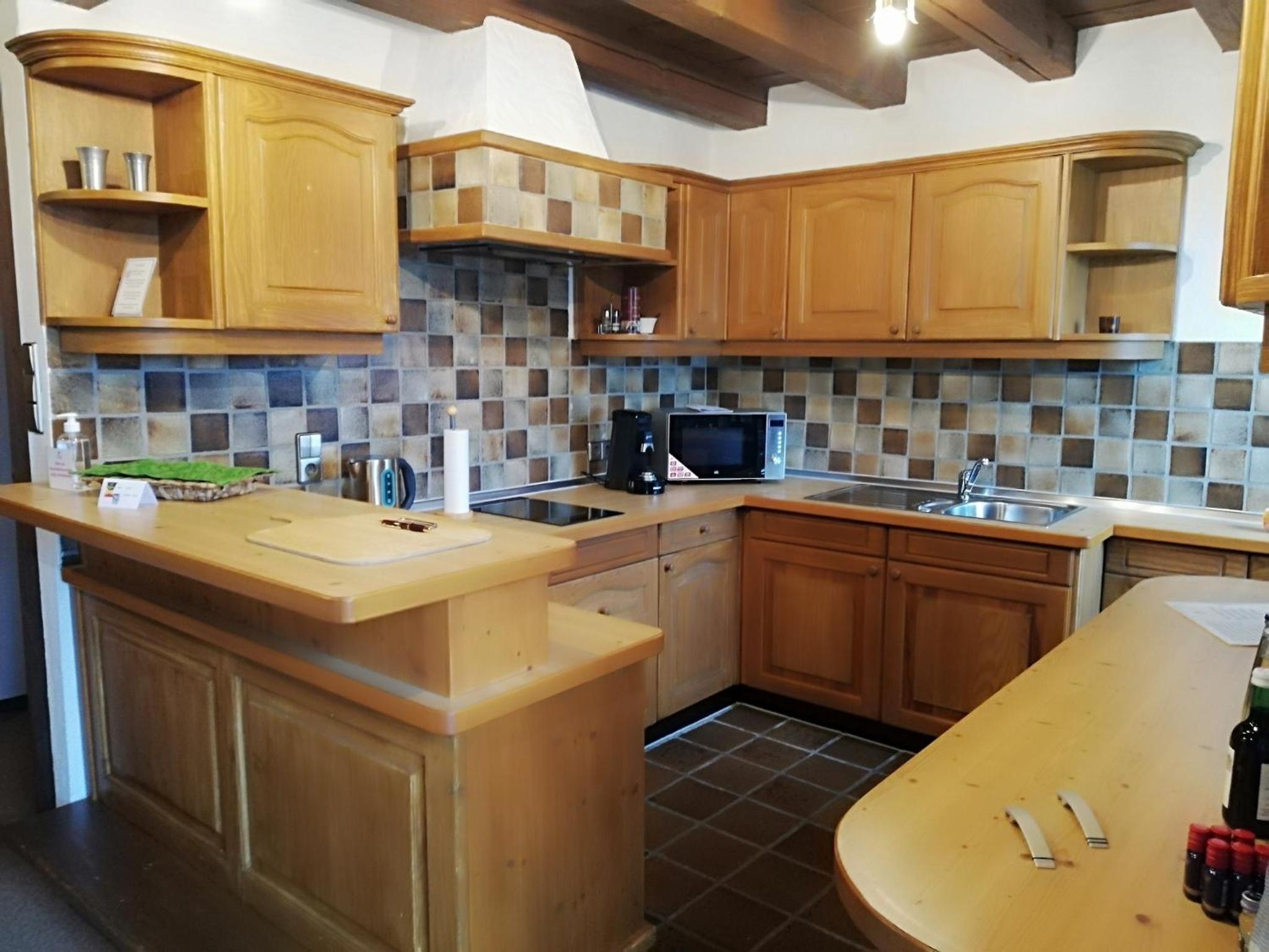 Two-Bedroom Apartment with Balcony photo 2