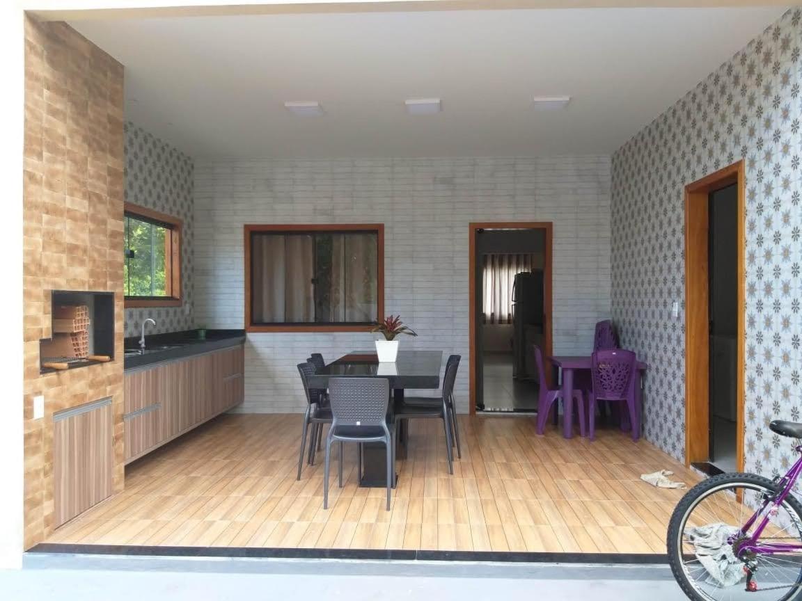 Three-Bedroom House photo 3