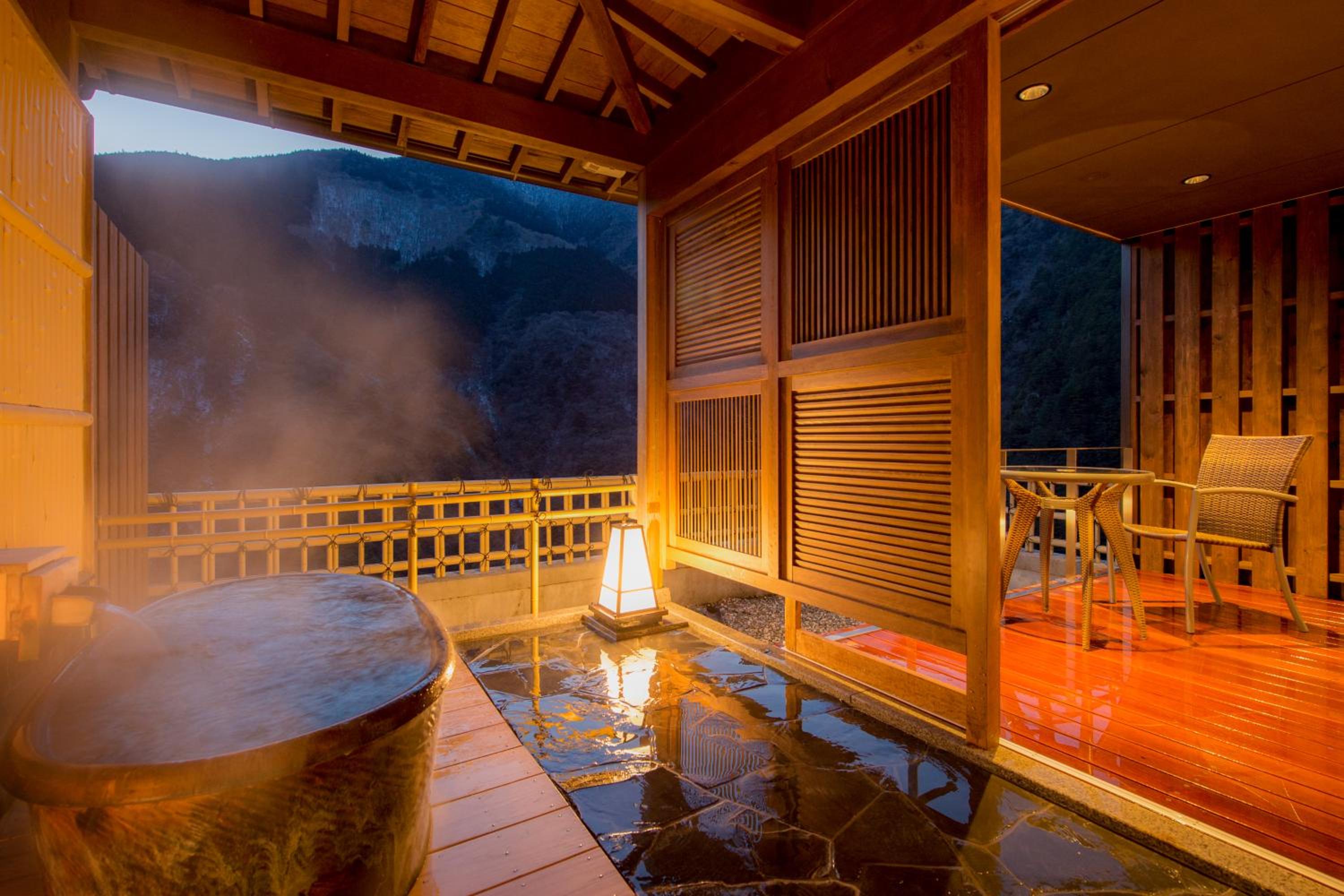 Japanese-Style Room with Open-Air Bath - Photo 5