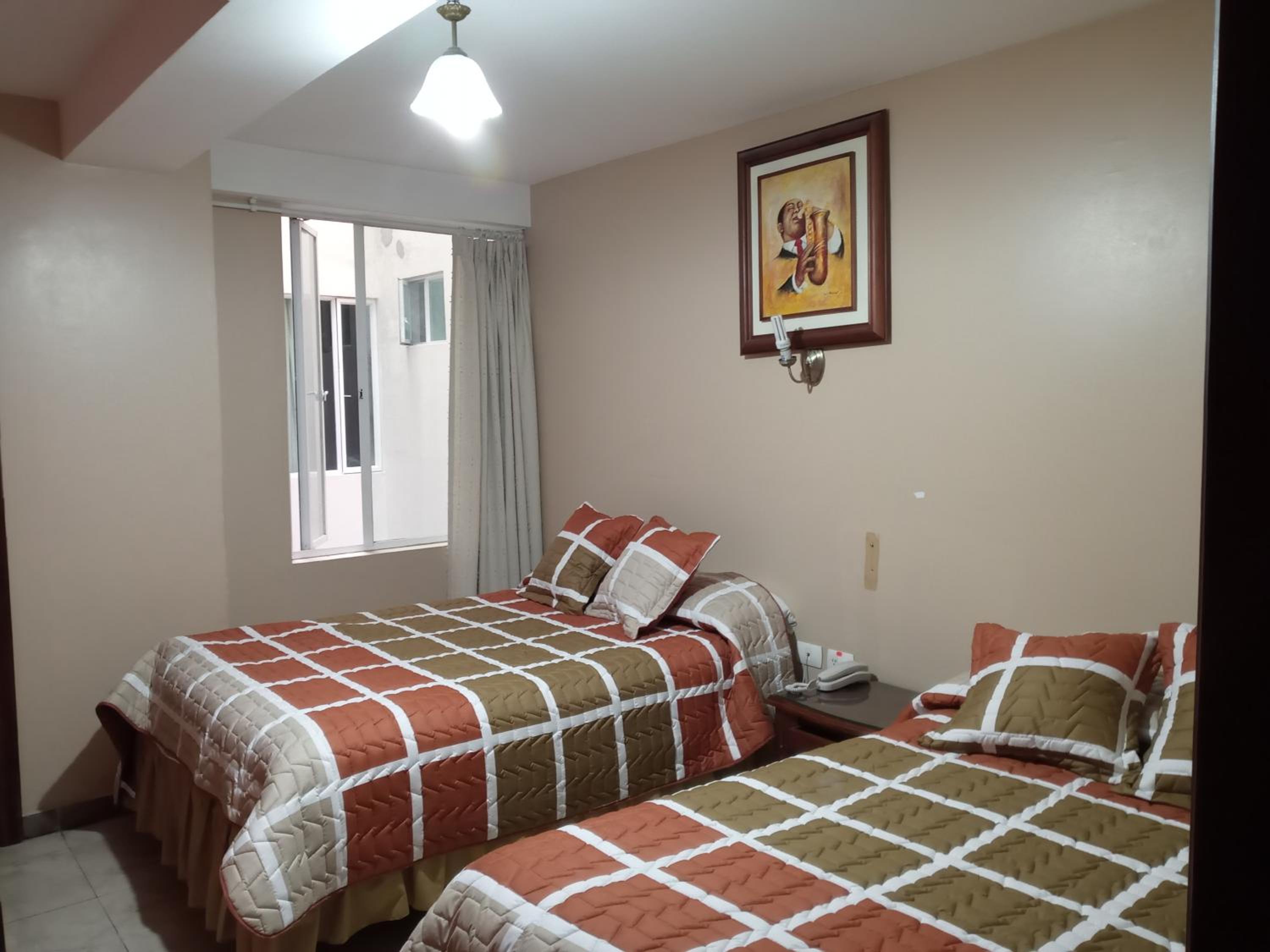 Standard Double Room with Two Double Beds photo 2