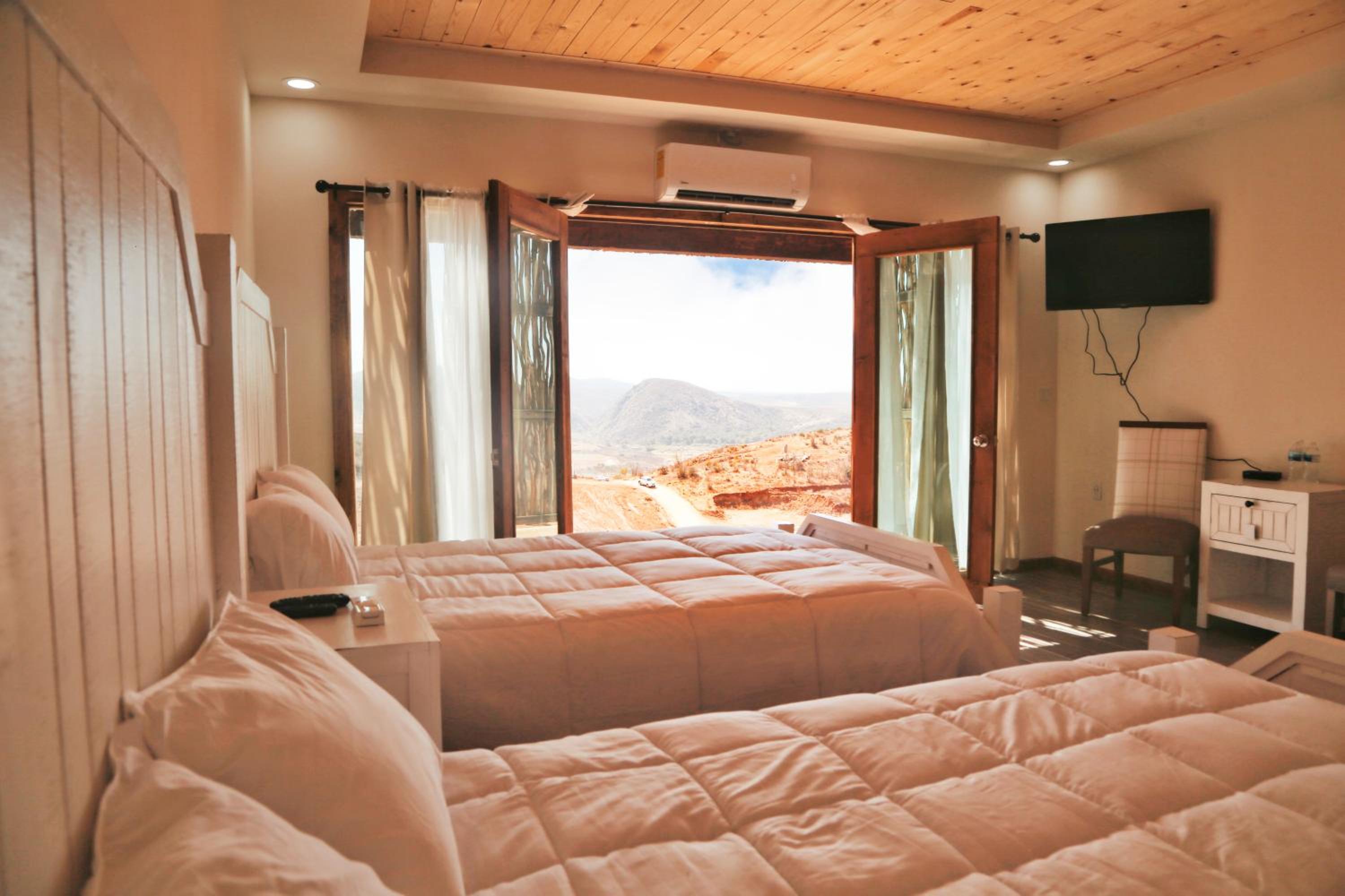 Quadruple Room with Terrace - Photo 1