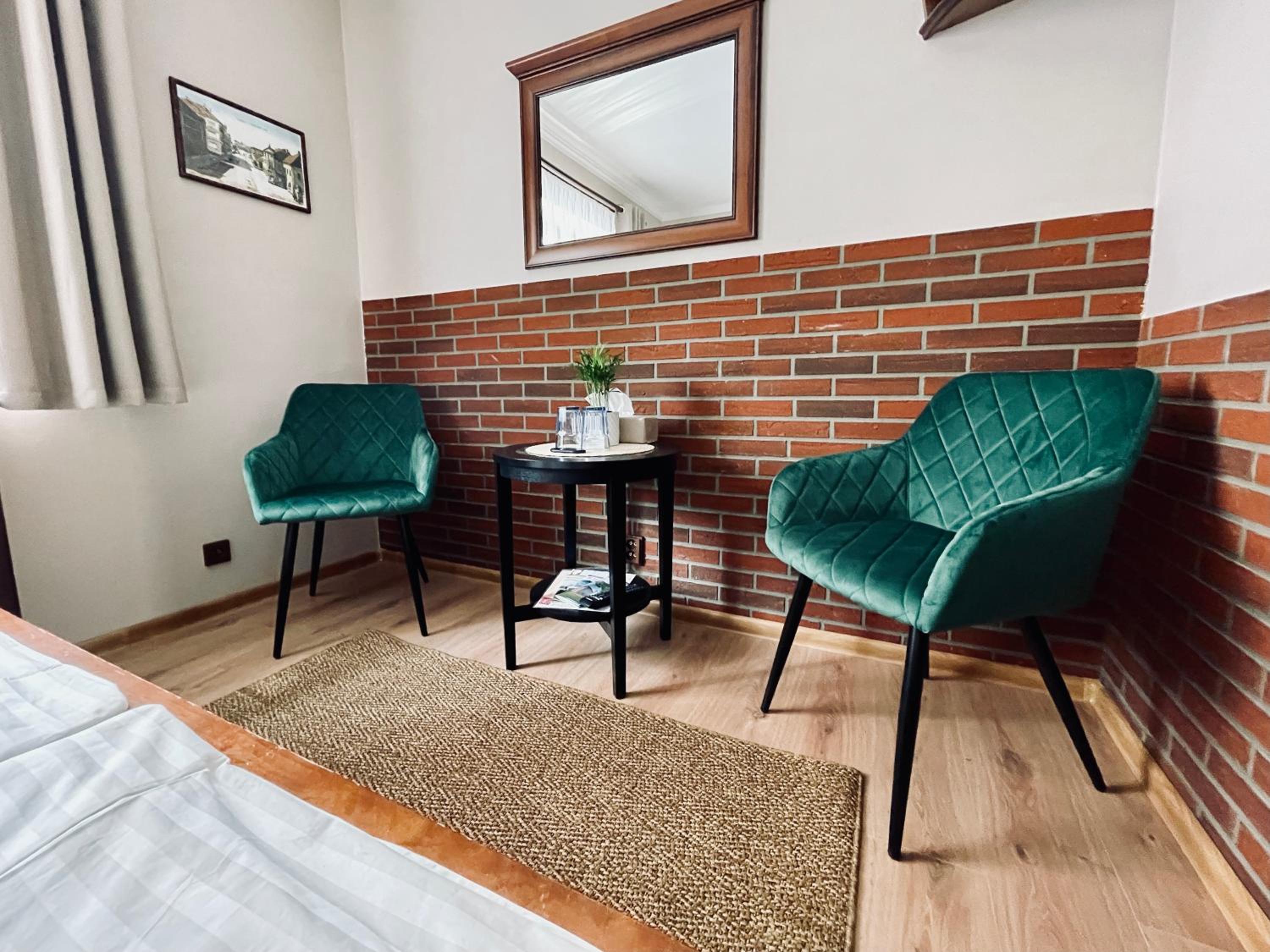 Double Room photo 3
