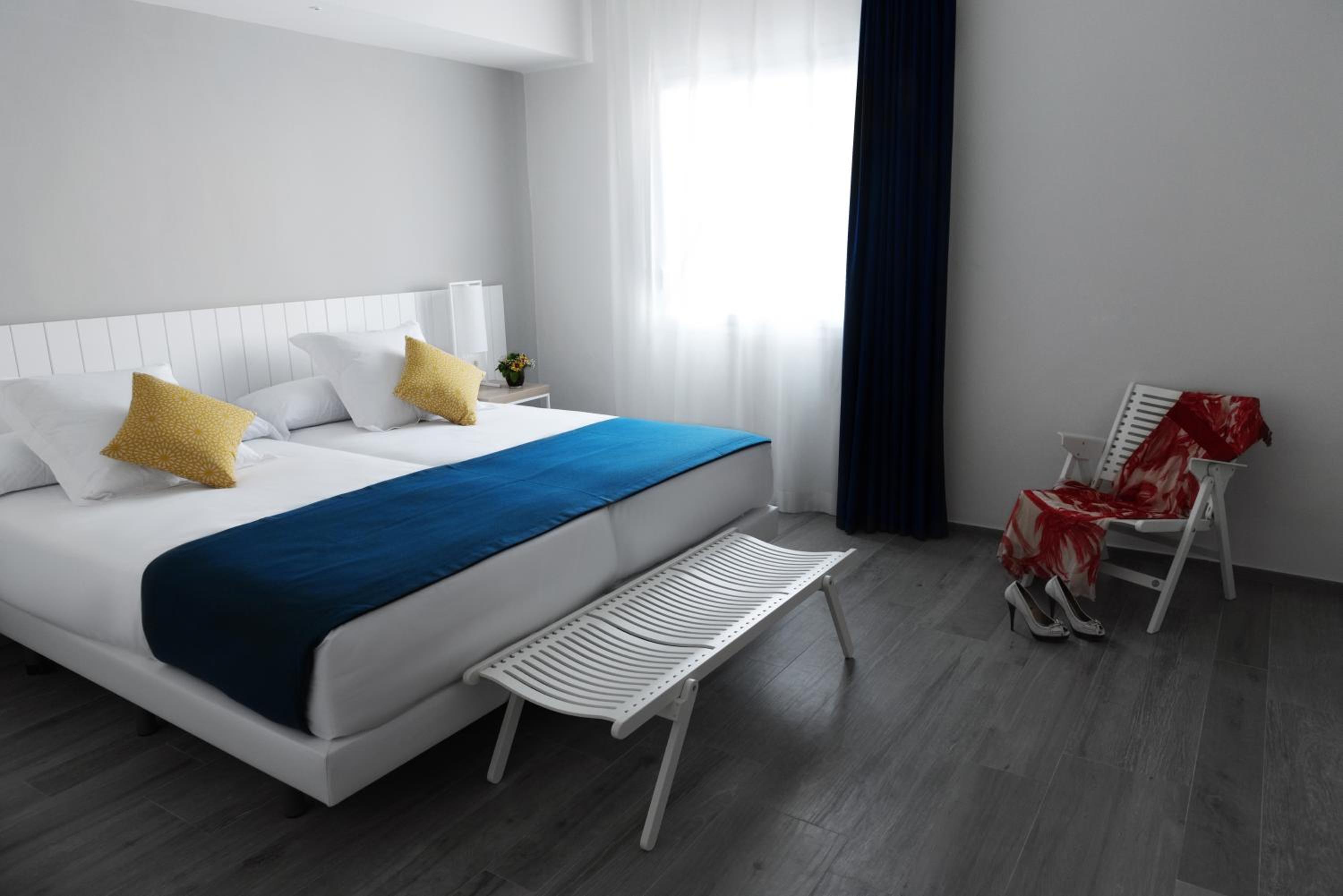 Habitación Doble - Acceso para Personas con Discapacidad