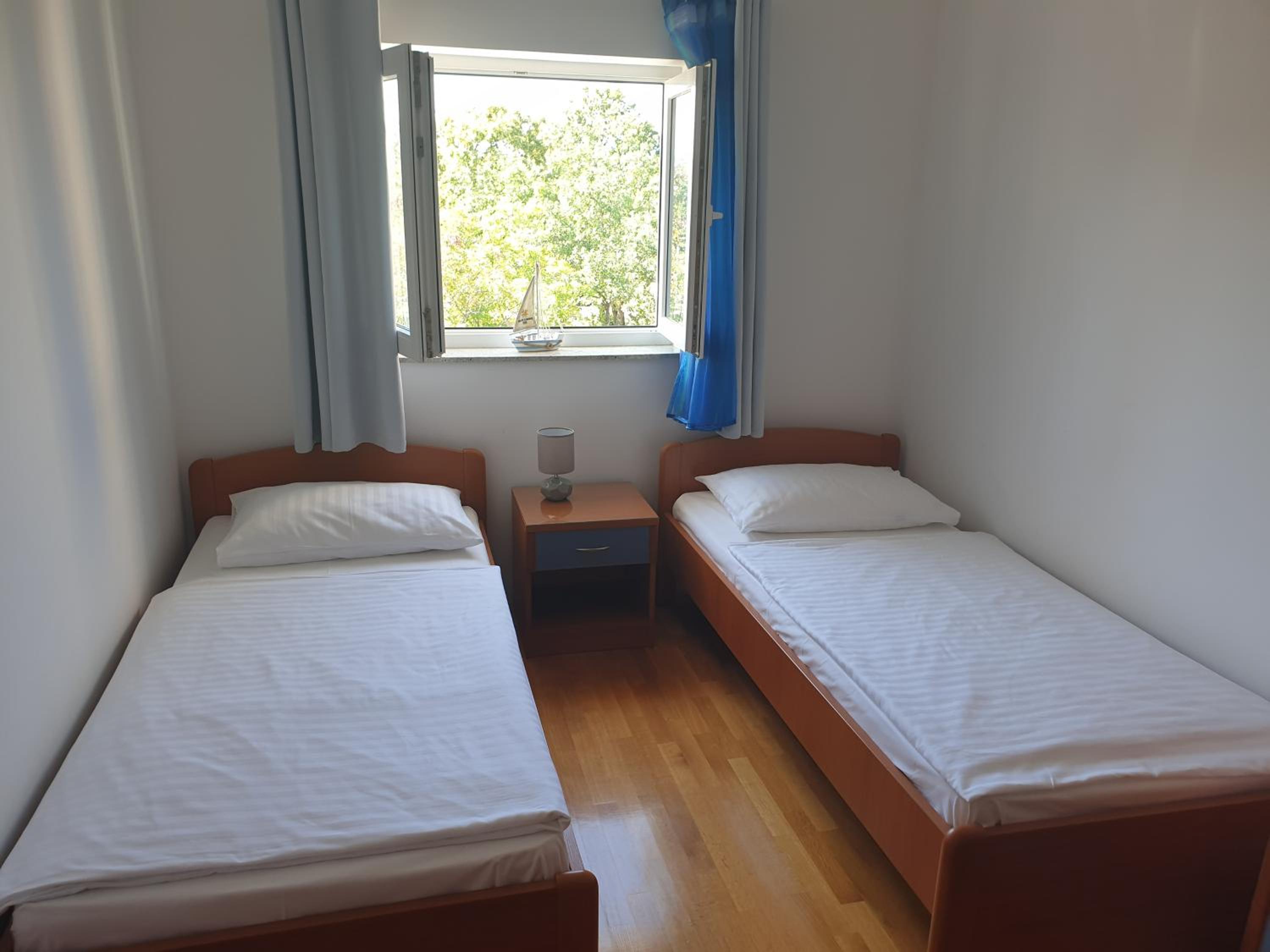 Deluxe Suite with Sea View