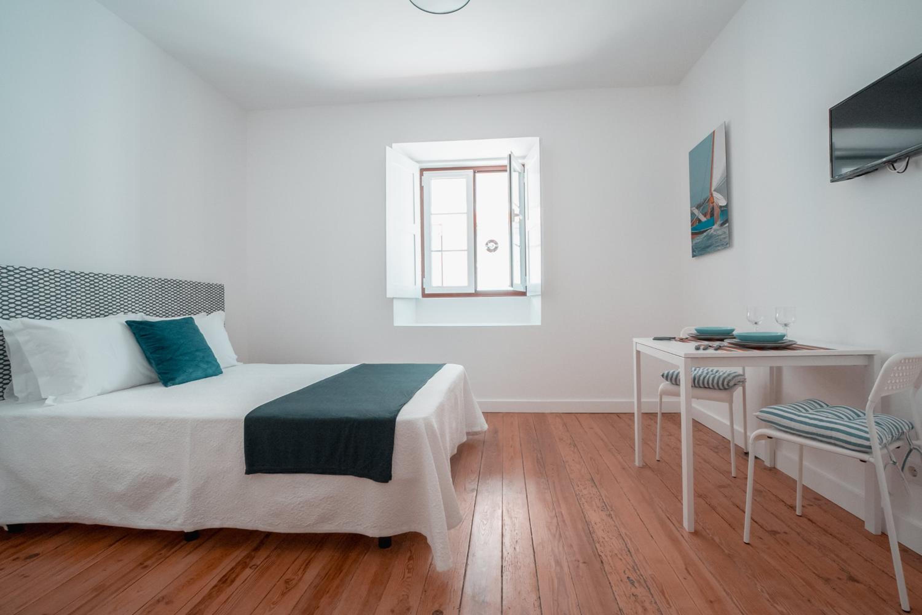 Studio Apartment photo 2