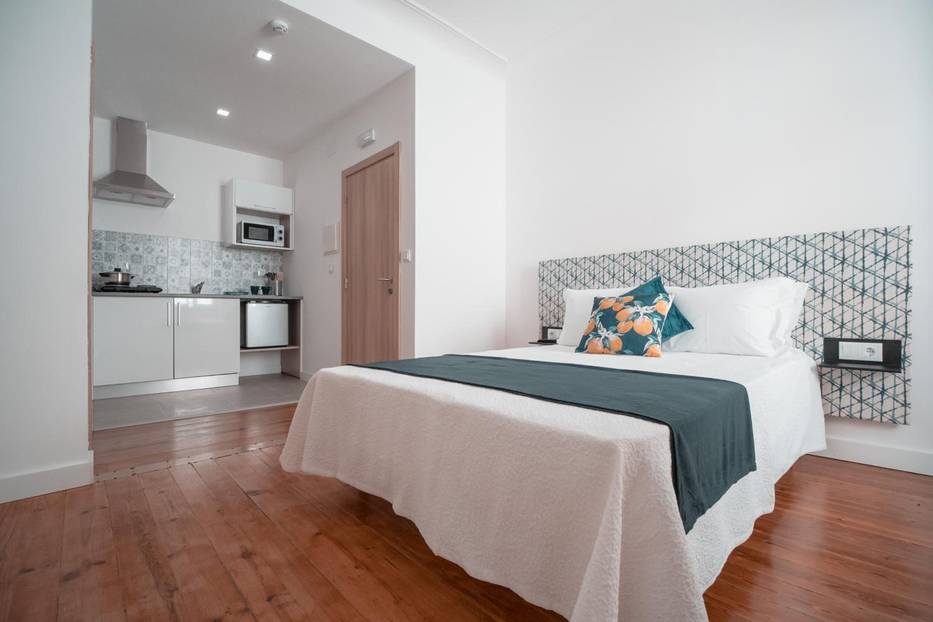Studio Apartment photo 2
