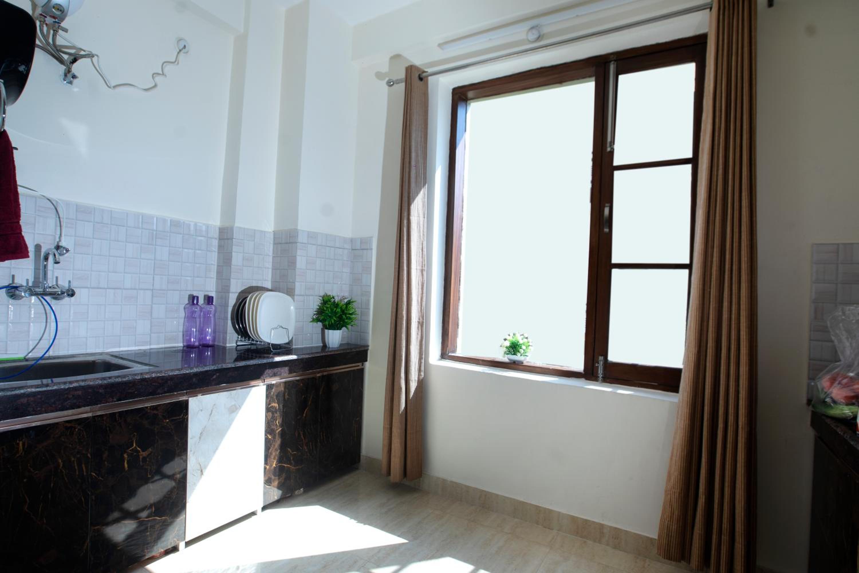 Superior Apartment with Balcony - Photo 18