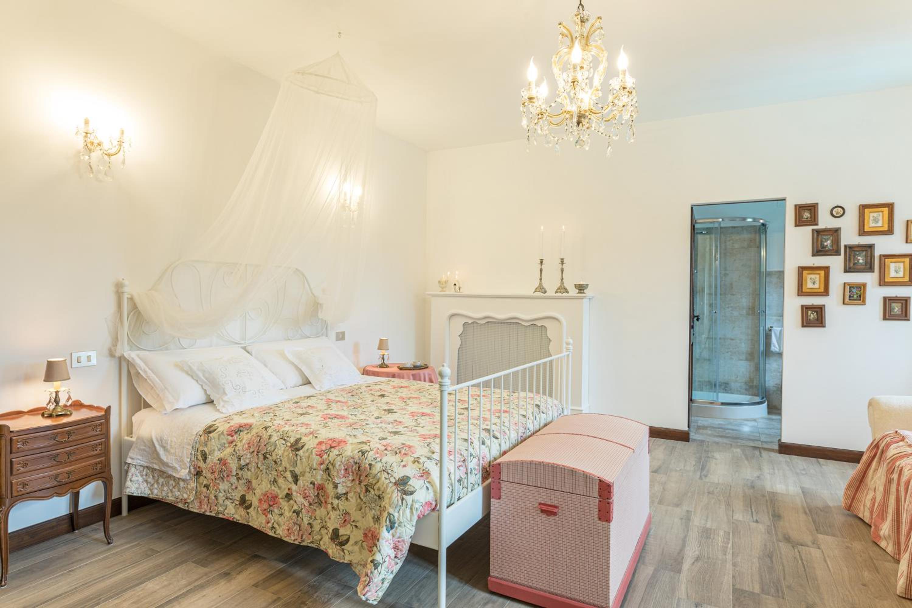 Superior Triple Room photo 3