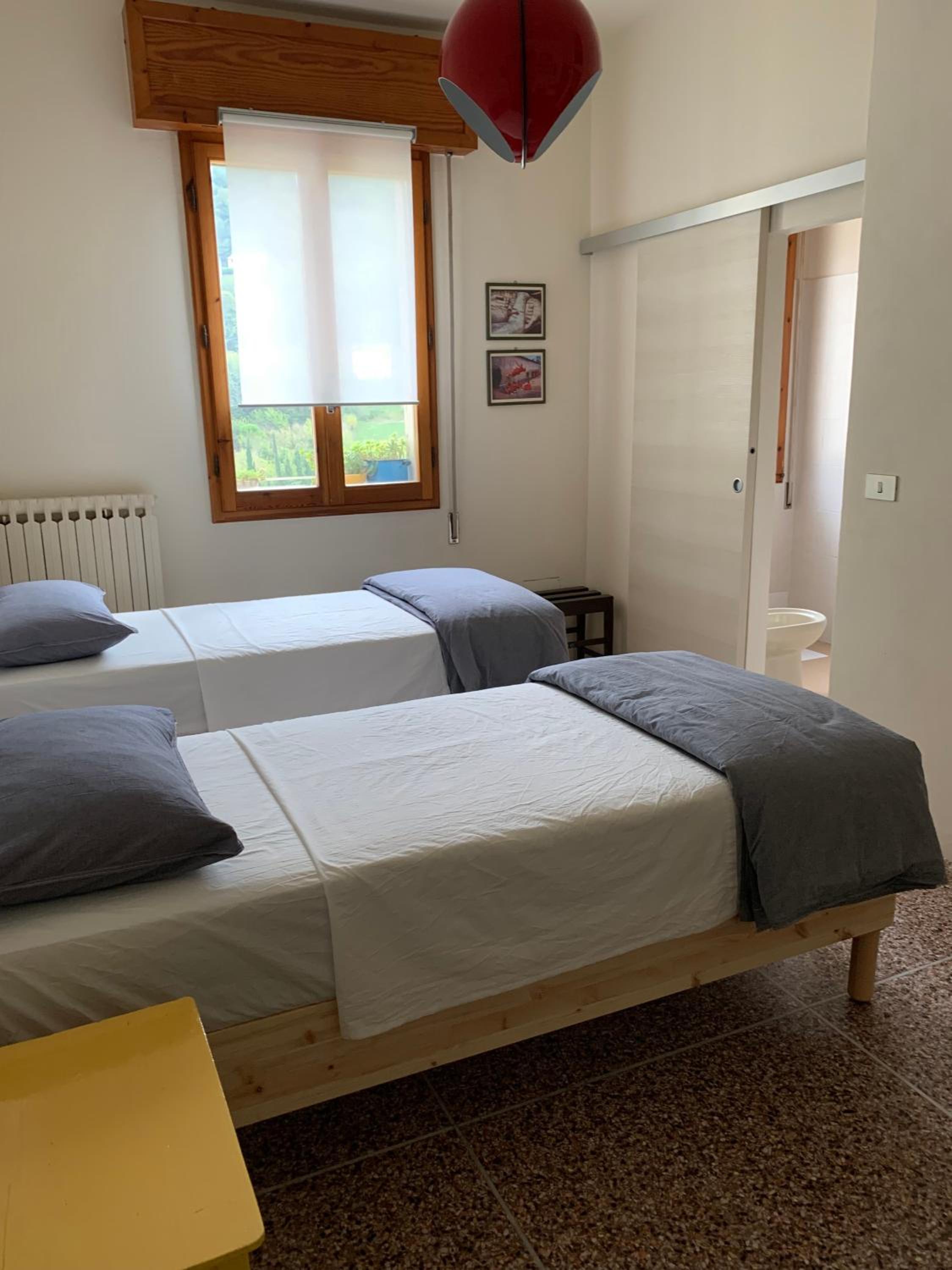 Twin Room - Photo 1