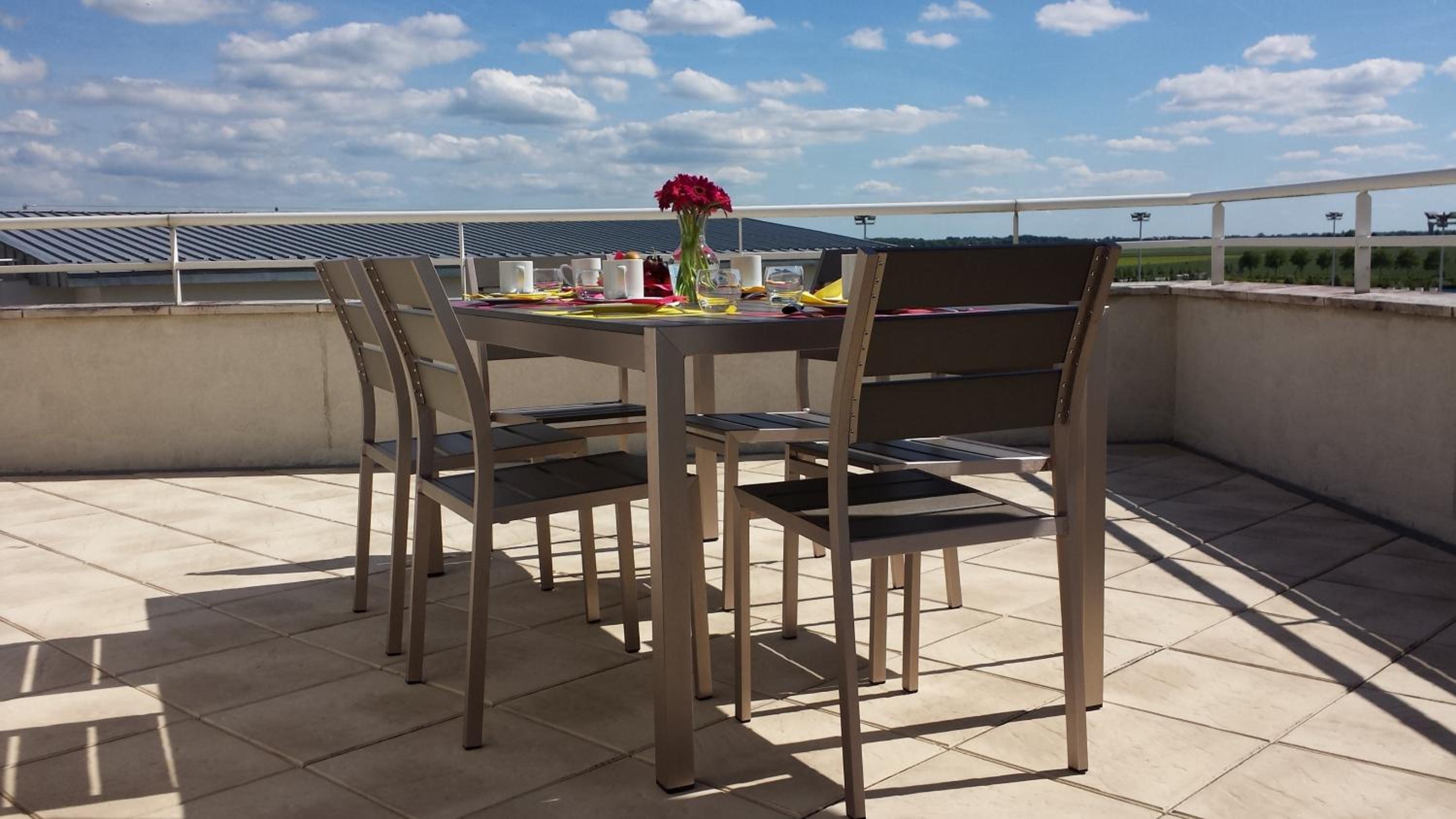 Prestige Suite (6 People) - Photo 9