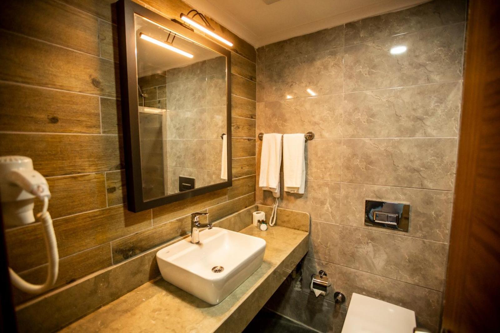 Standard Triple Room photo 2