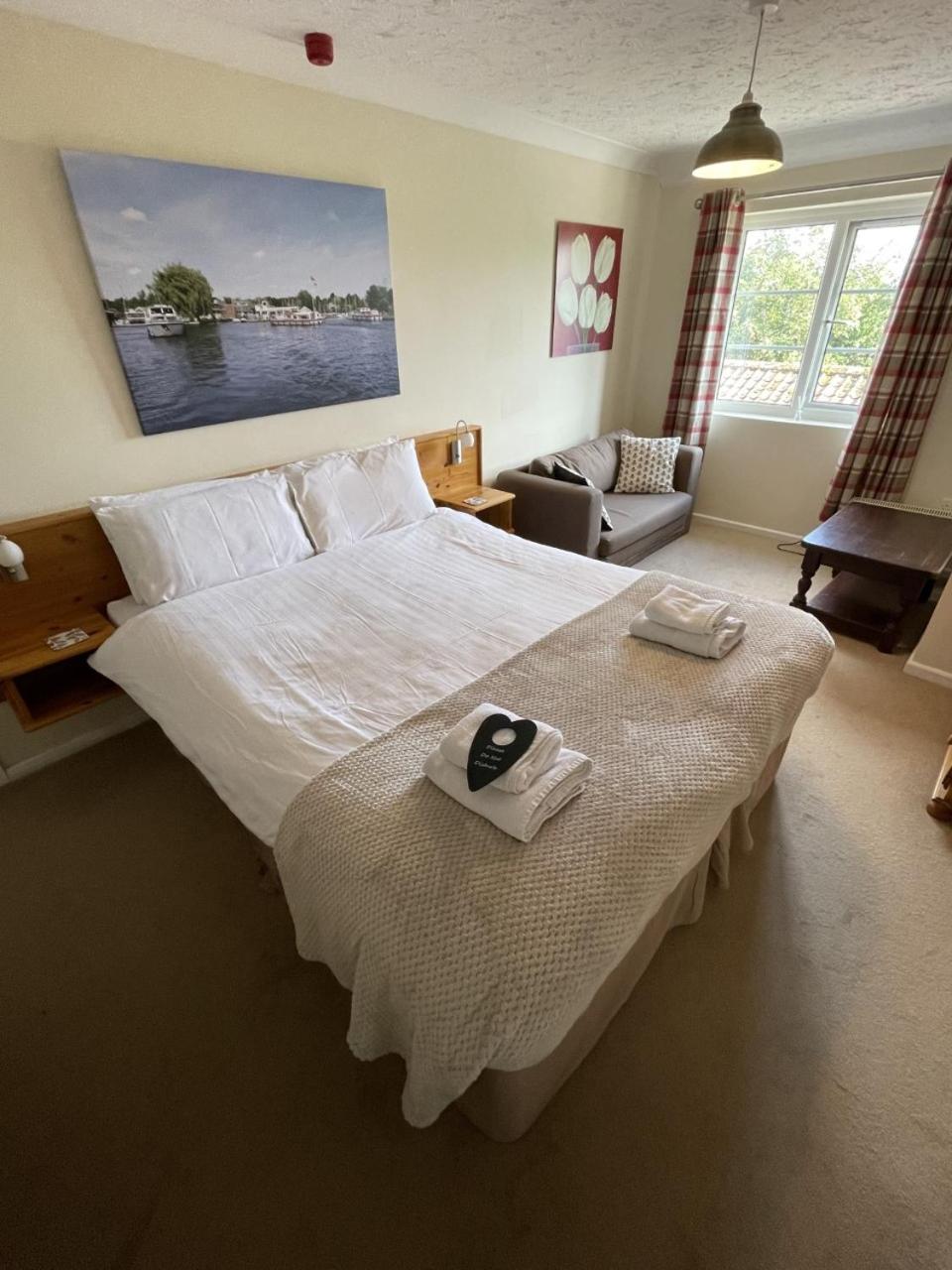 Double Room - Photo 6