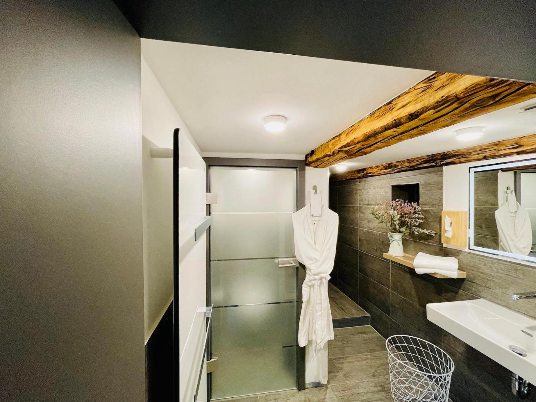 Deluxe Quadruple Room photo 2