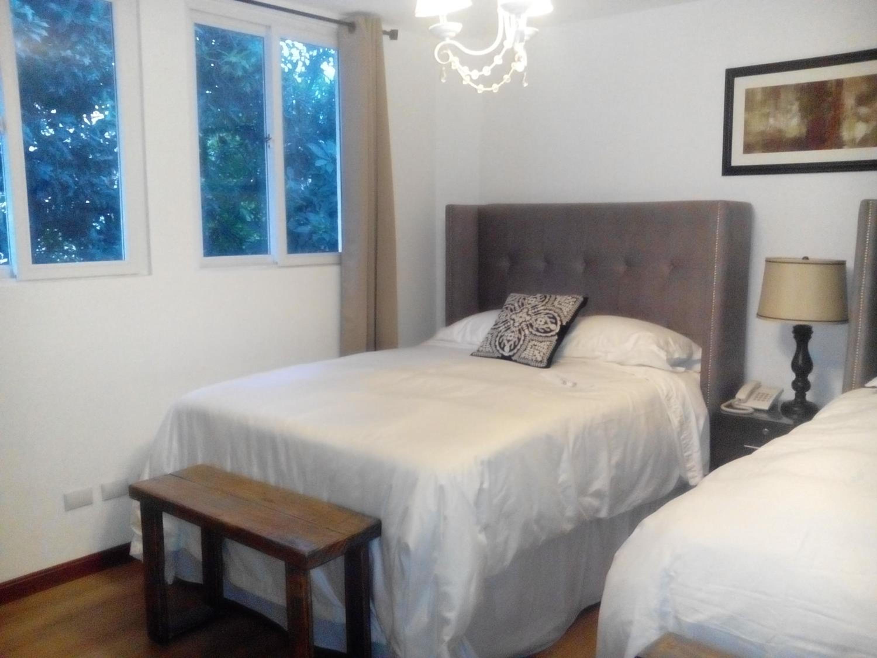 Standard Triple Room (Single & Double bed)