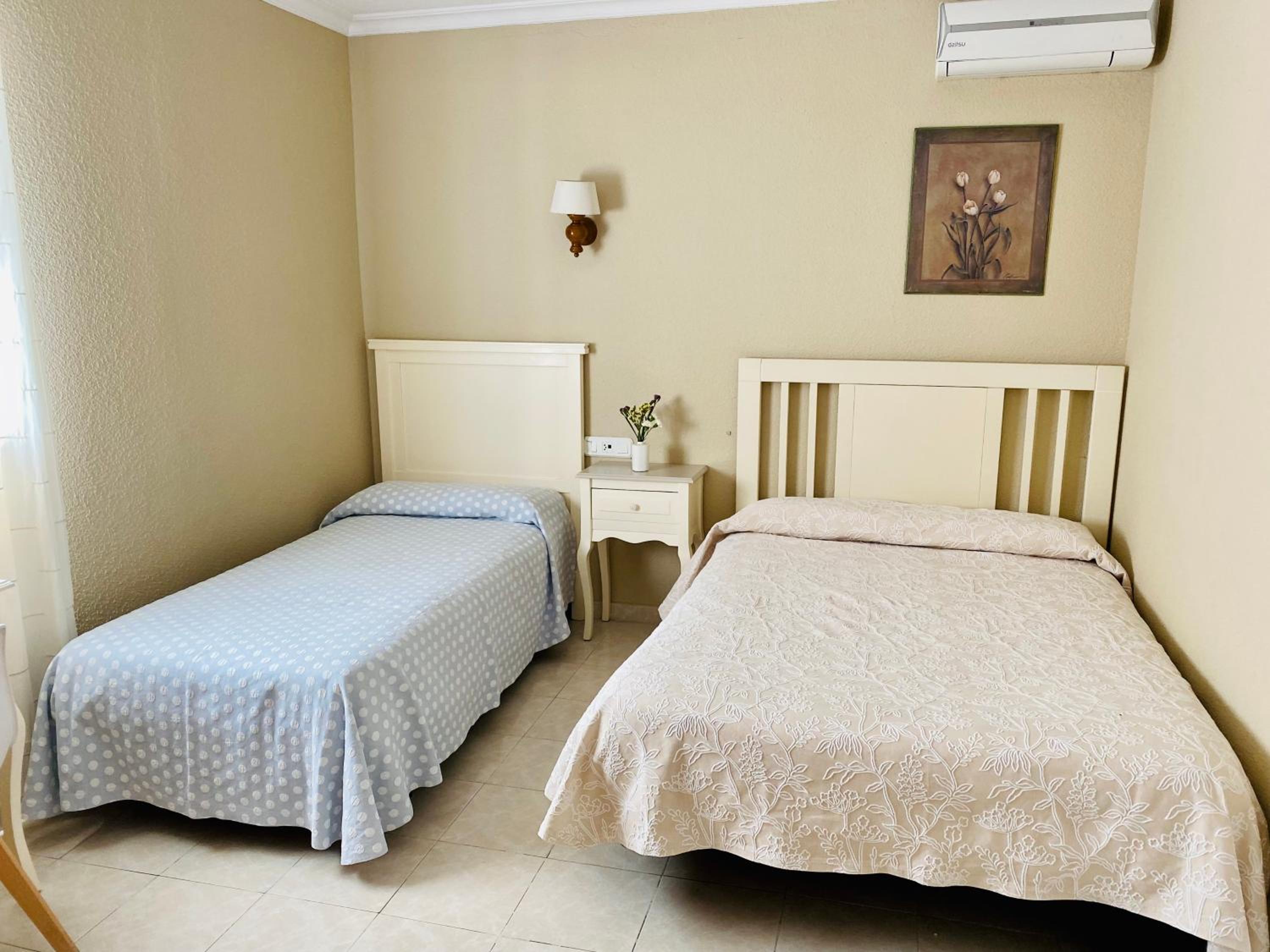 Triple Room - Photo 1