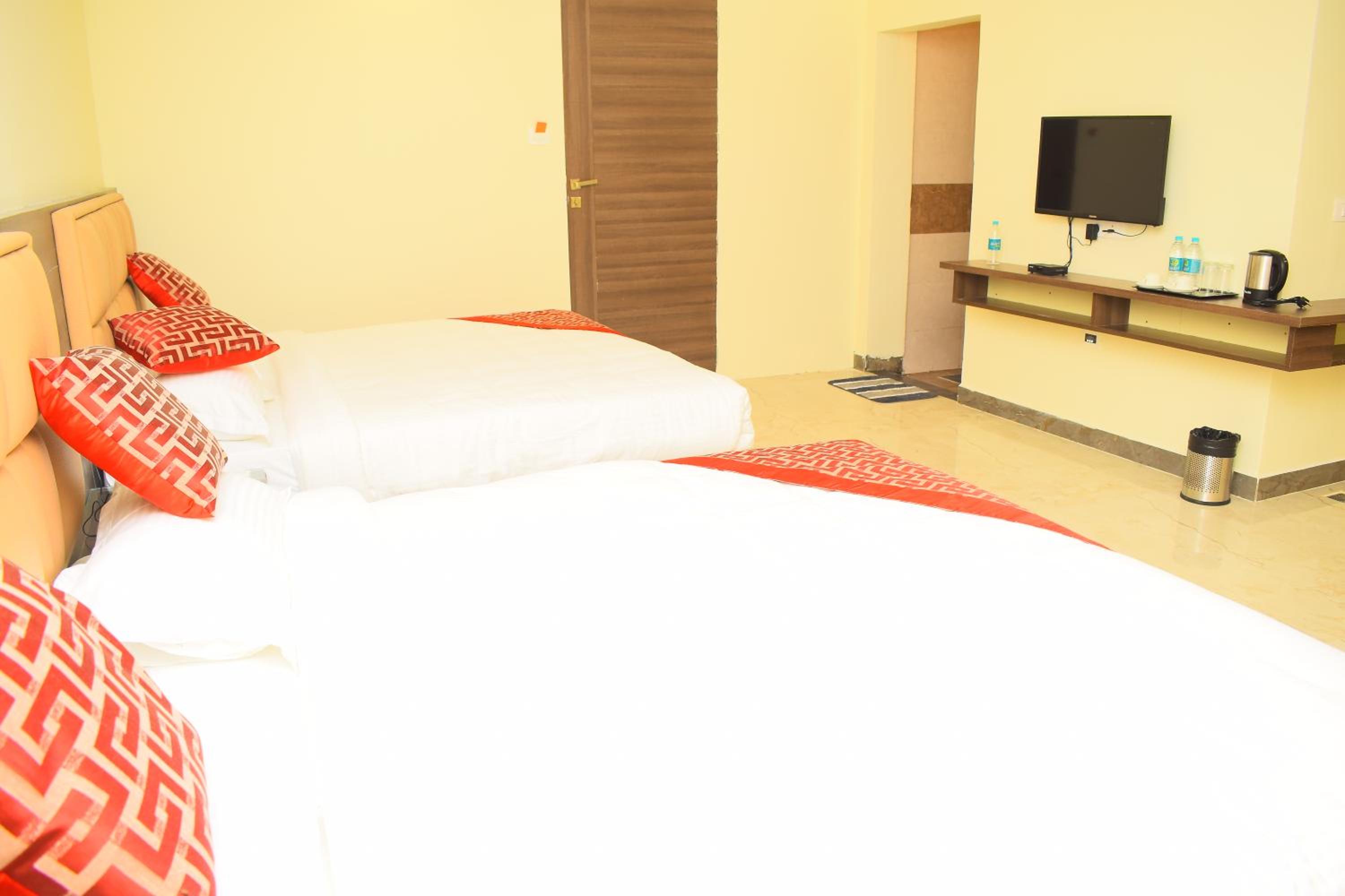 Classic Triple Room