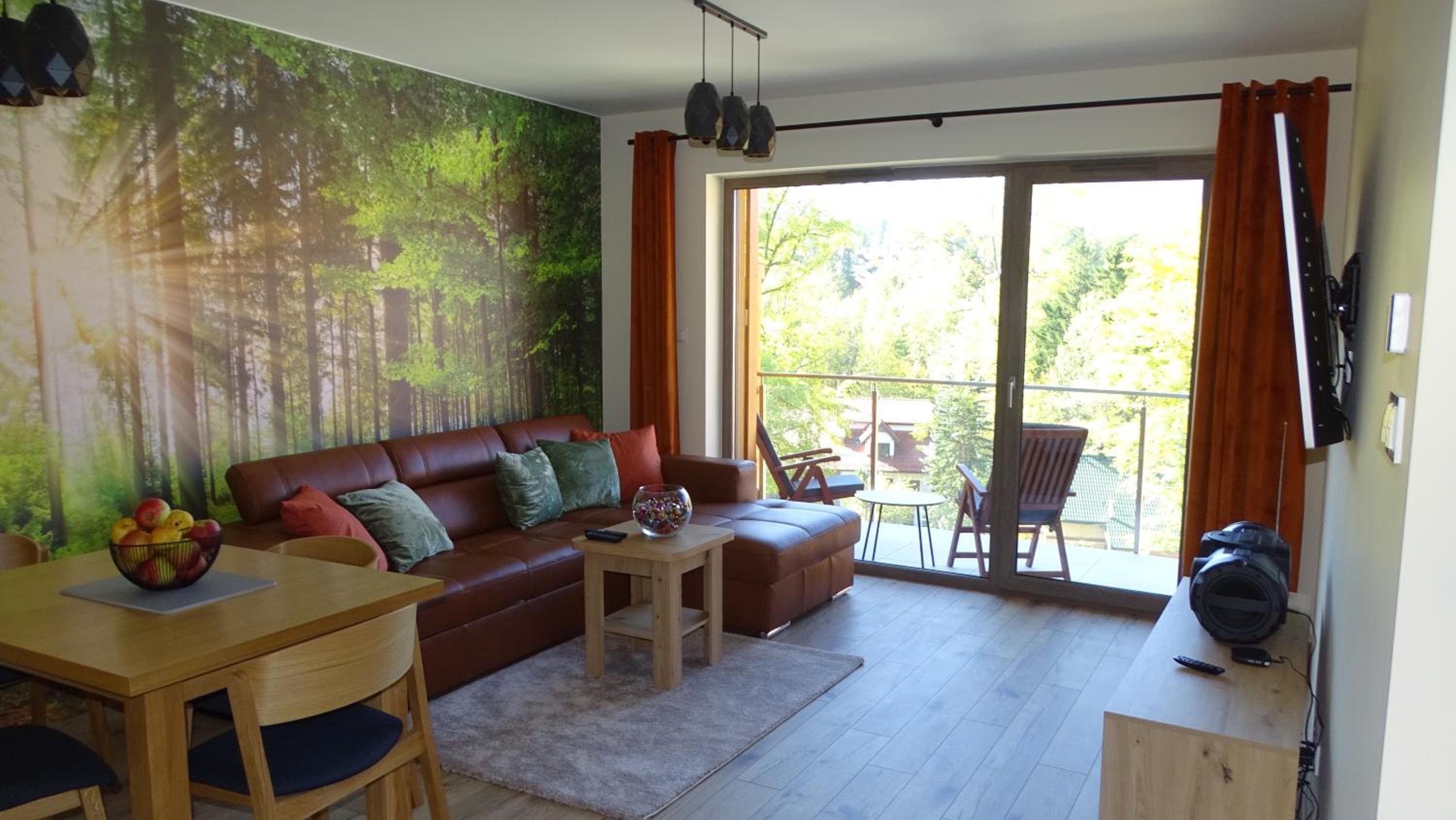 One-Bedroom Apartment photo 1
