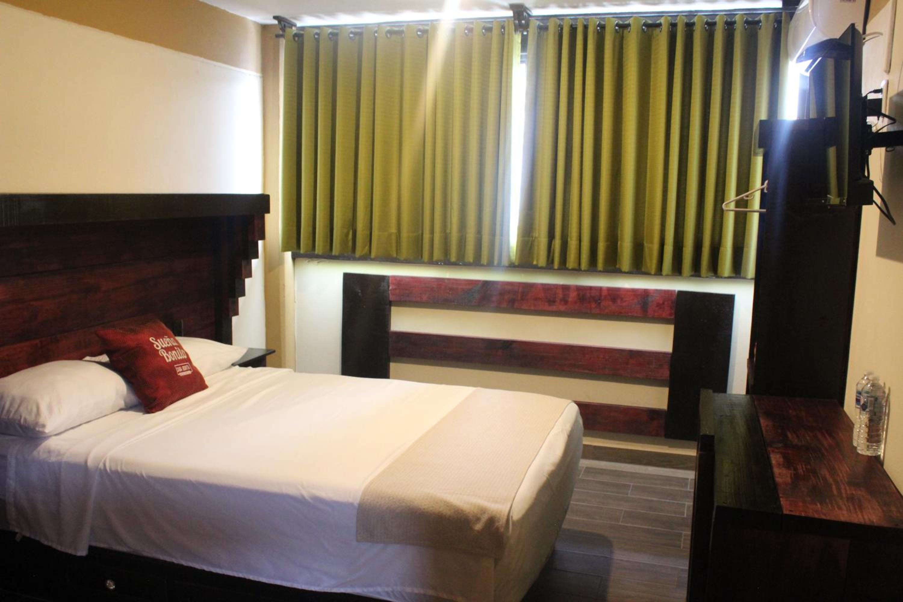 Double Room - Photo 2