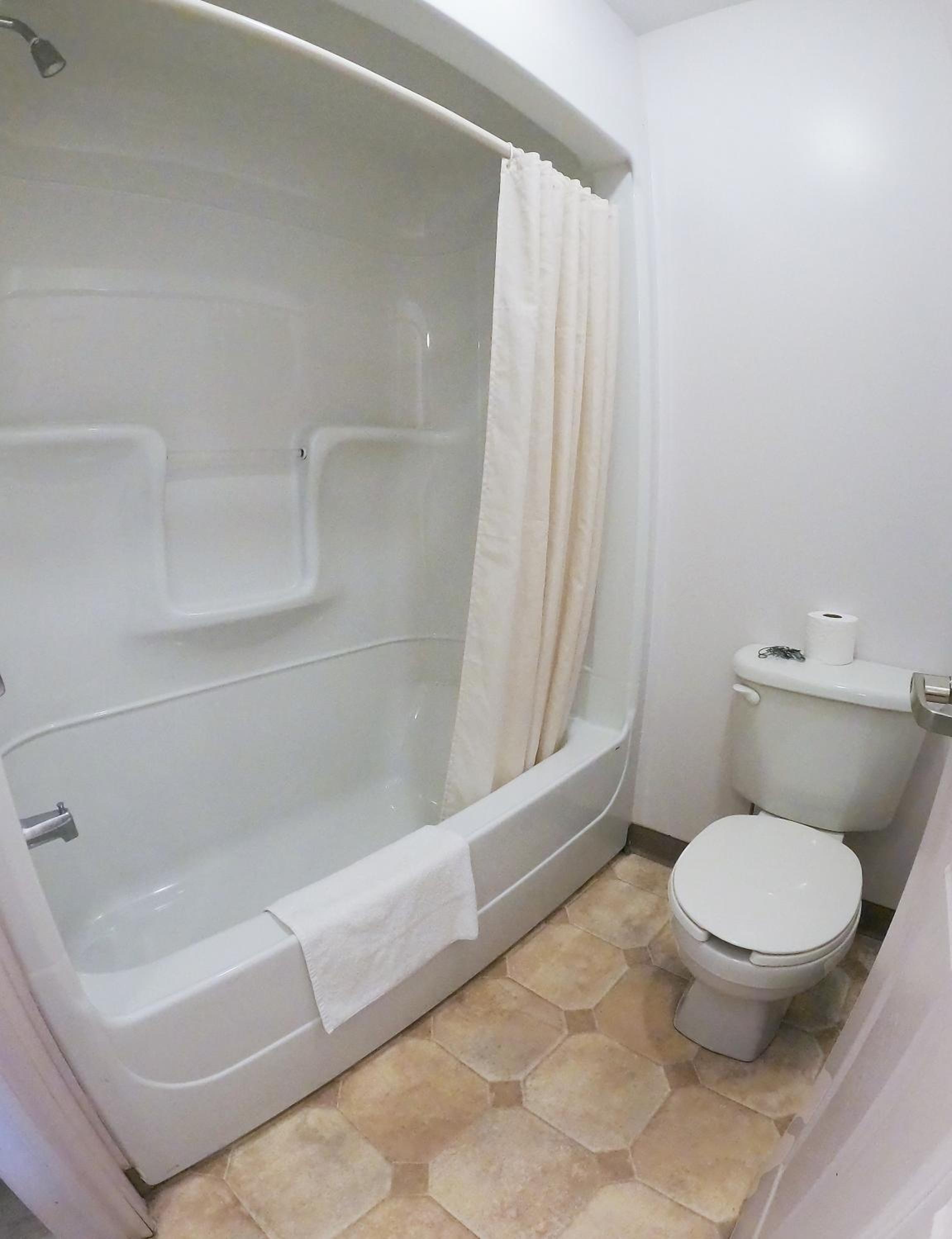 Queen Room with Two Queen Beds and Kitchen photo 1