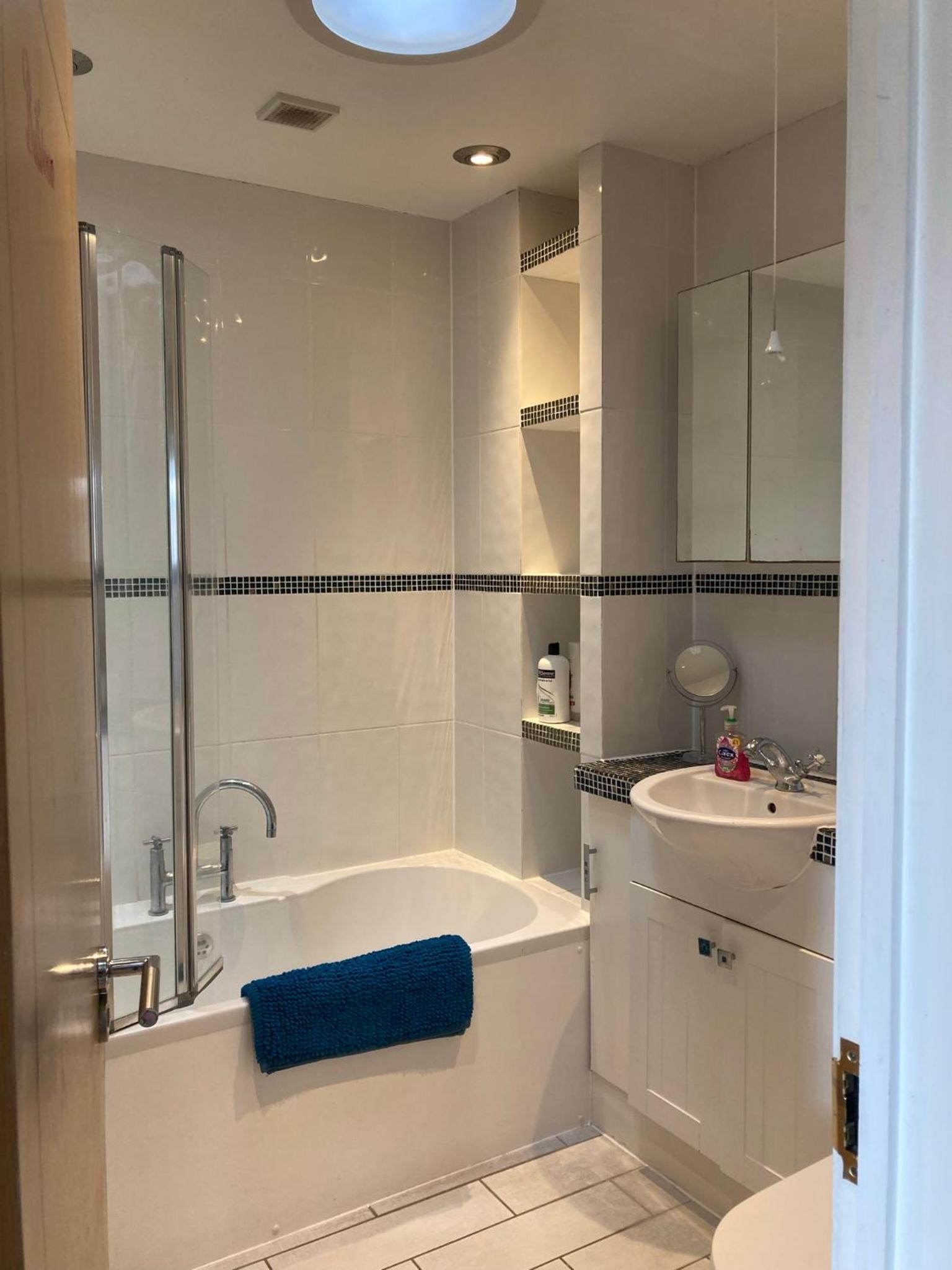Double or Twin Room with Garden View photo 2