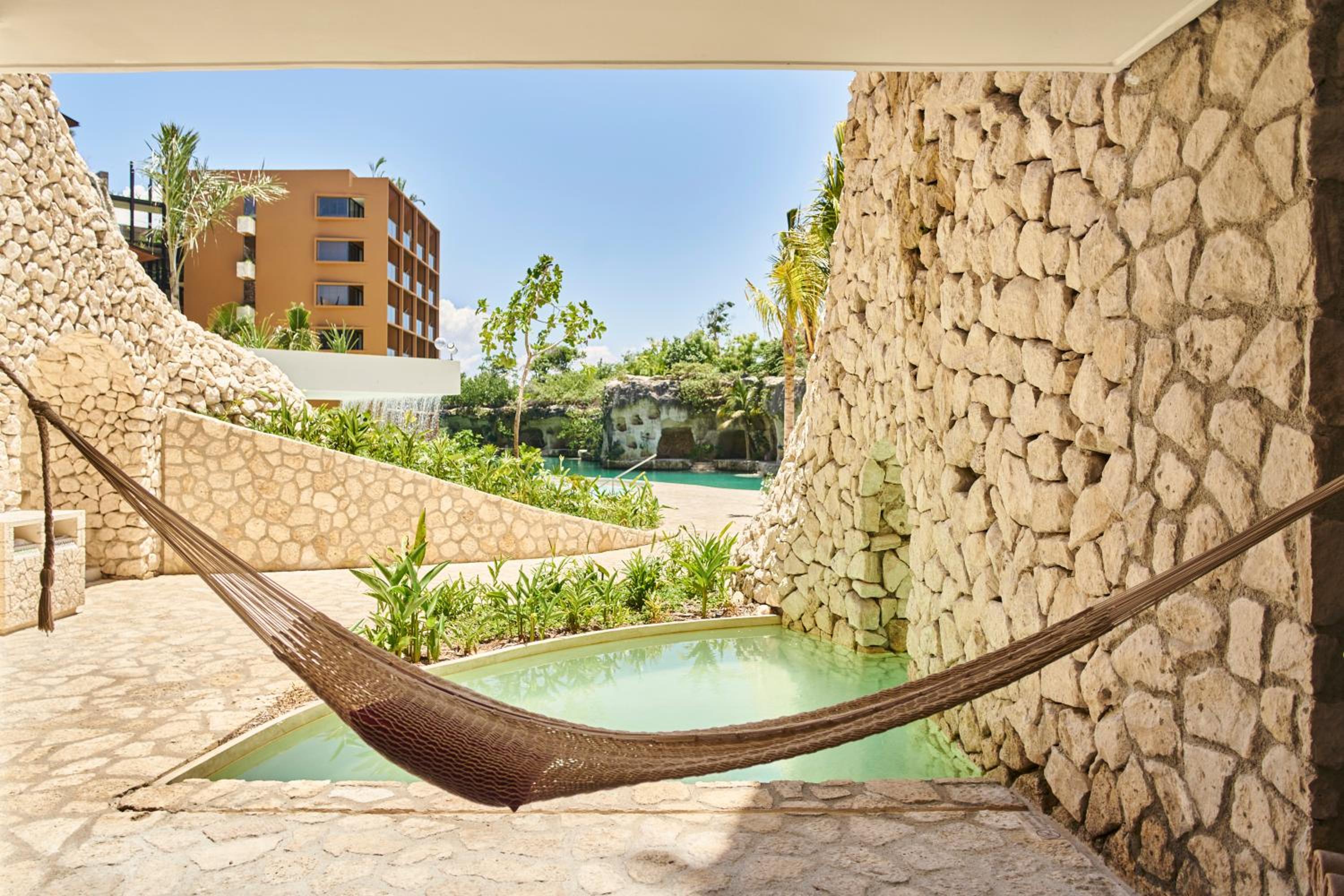 Suite with Private Pool photo 2