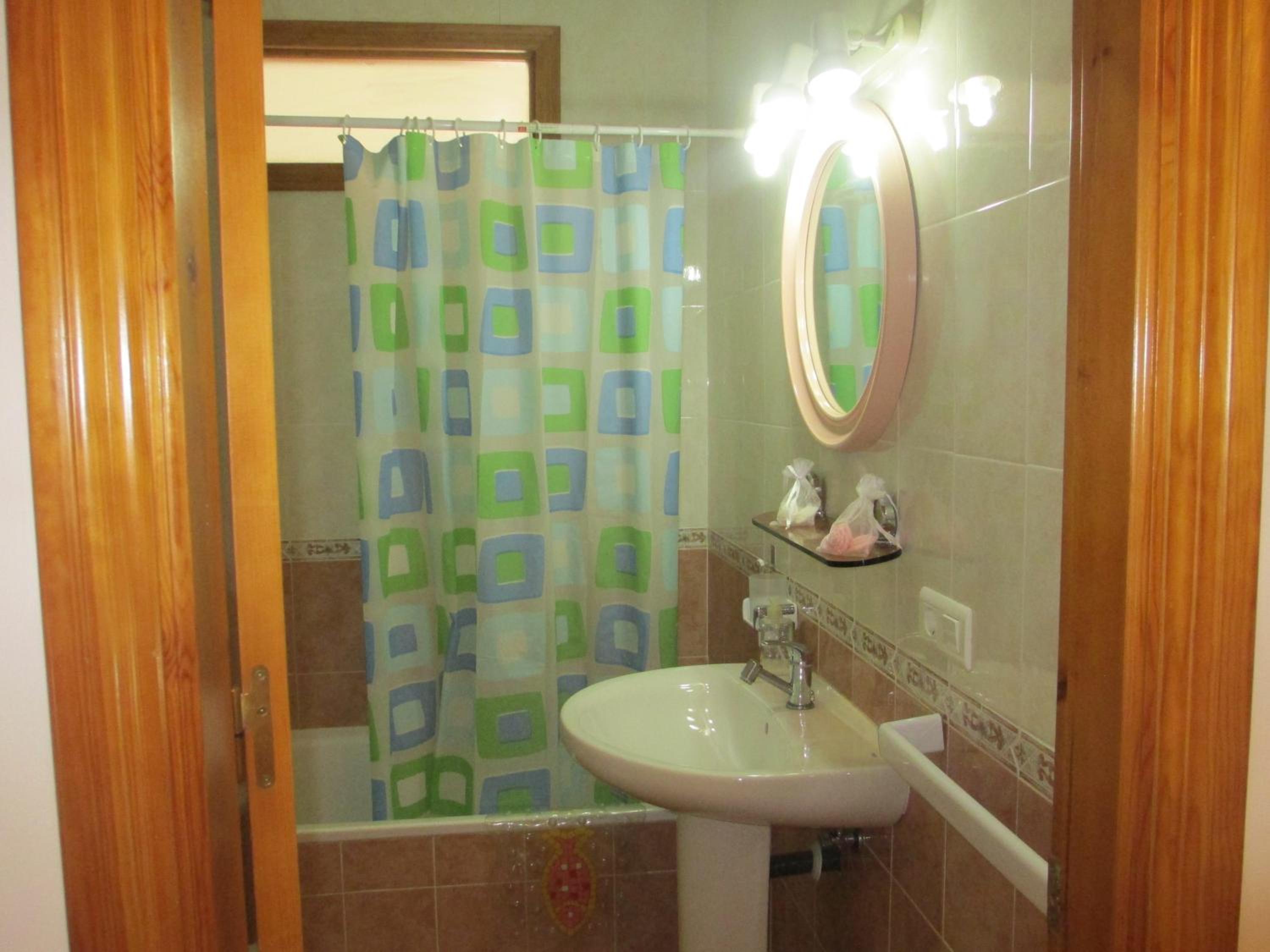One-Bedroom Apartment with Balcony photo 3