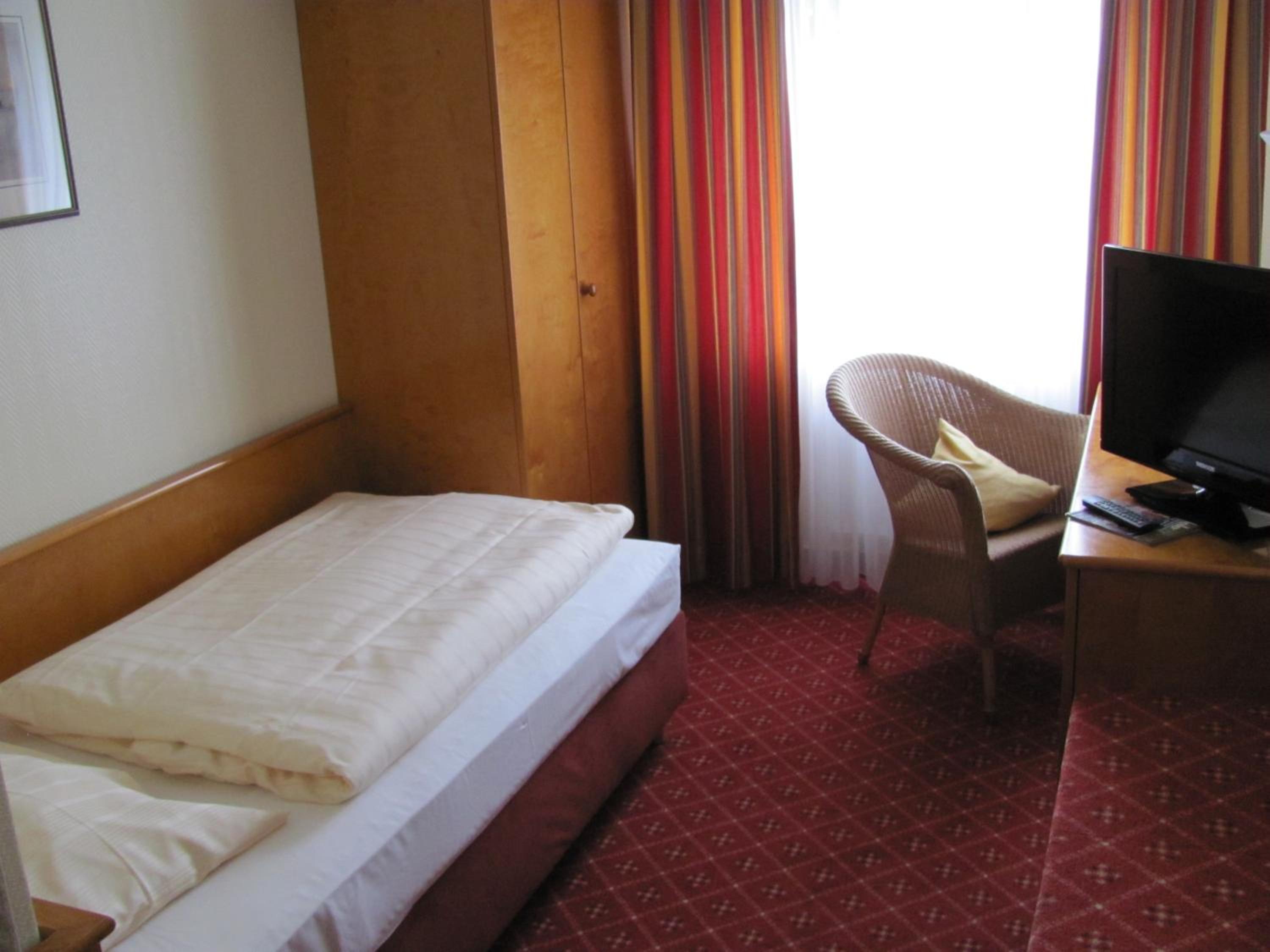 Economy Single Room photo 2