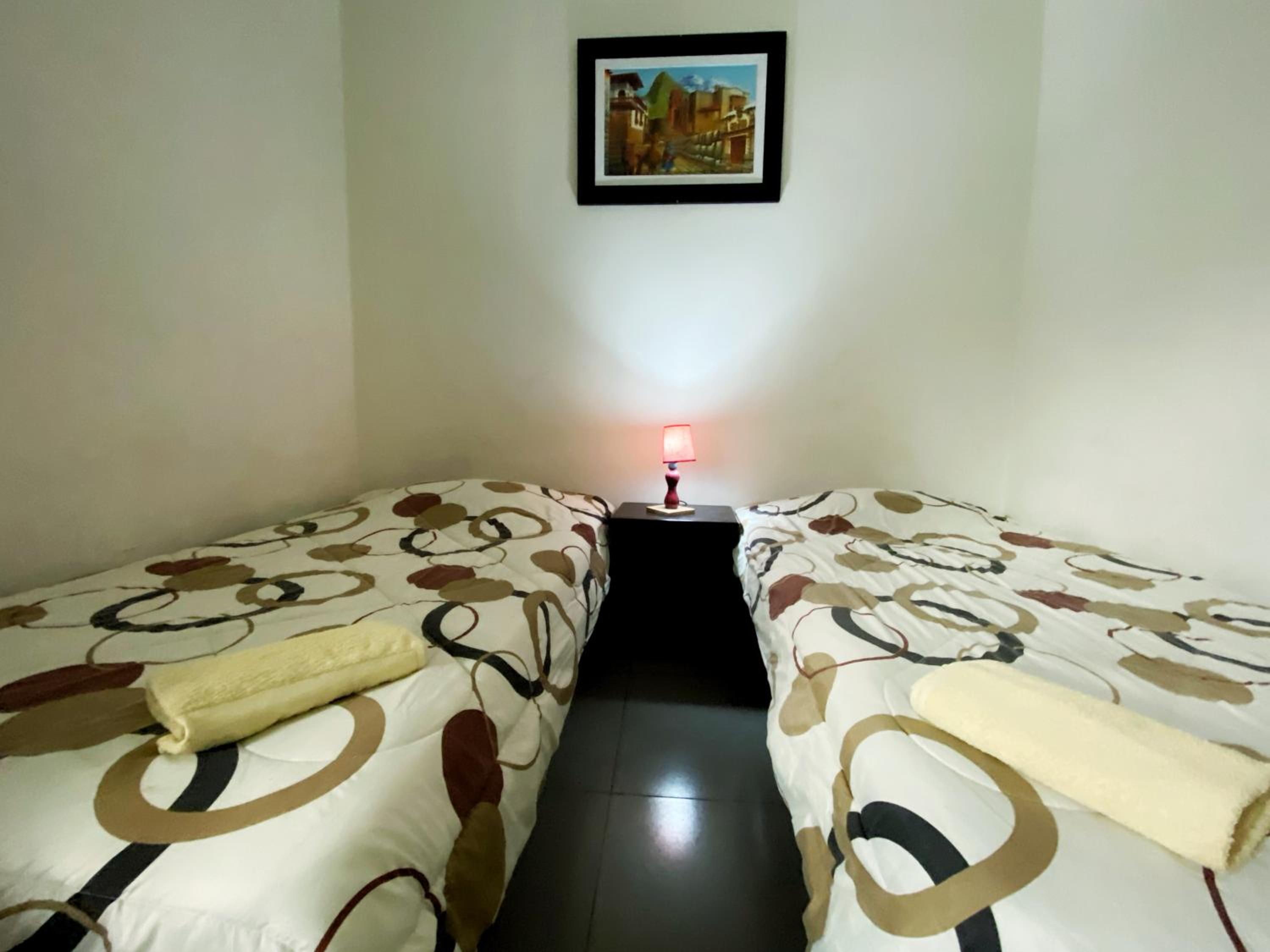 Standard Twin Room with Shared Bathroom photo 2