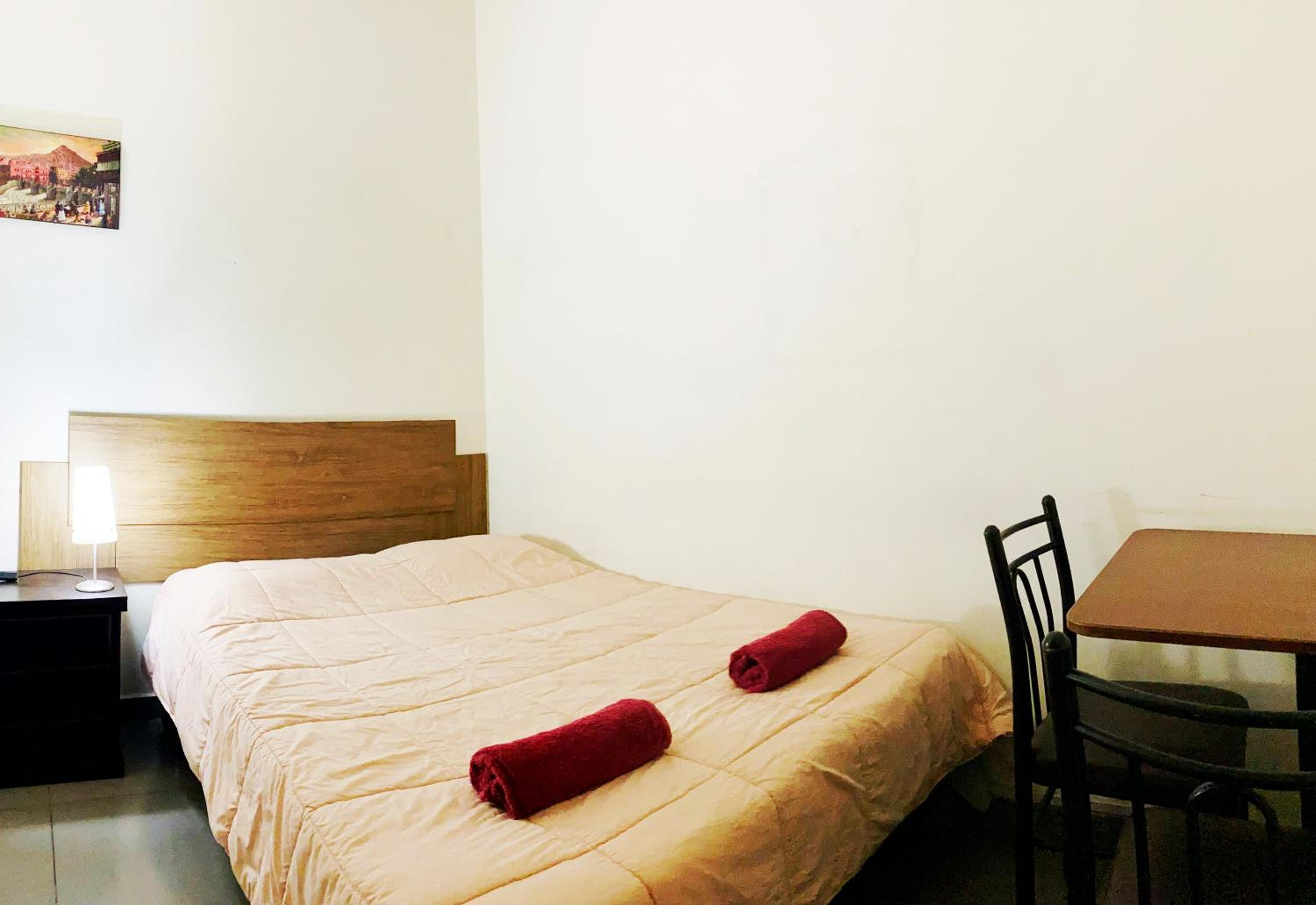Standard Double Room with Shared Bathroom photo 3