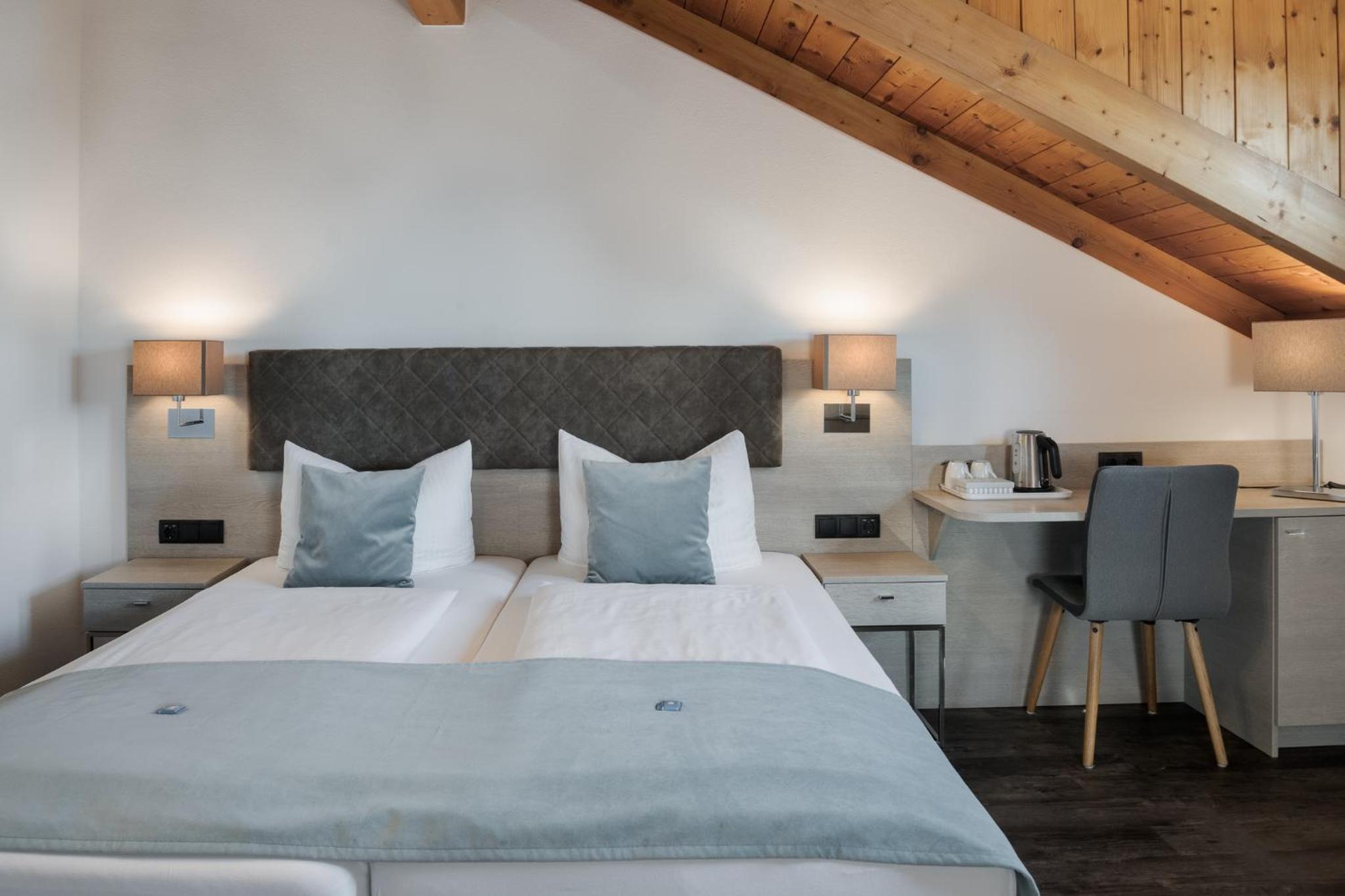 Double Room Attic - Photo 4