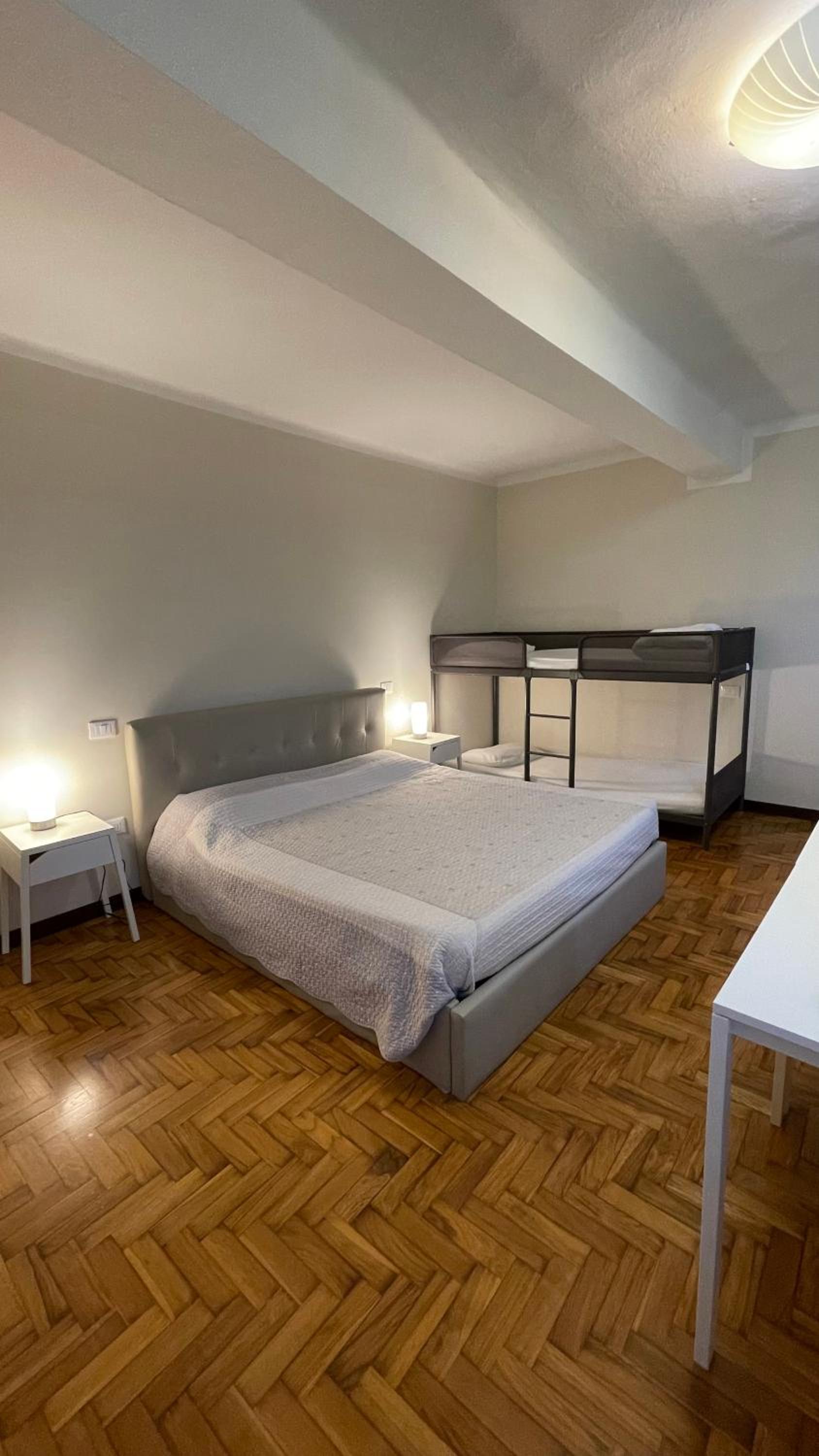 Triple Room - Photo 6