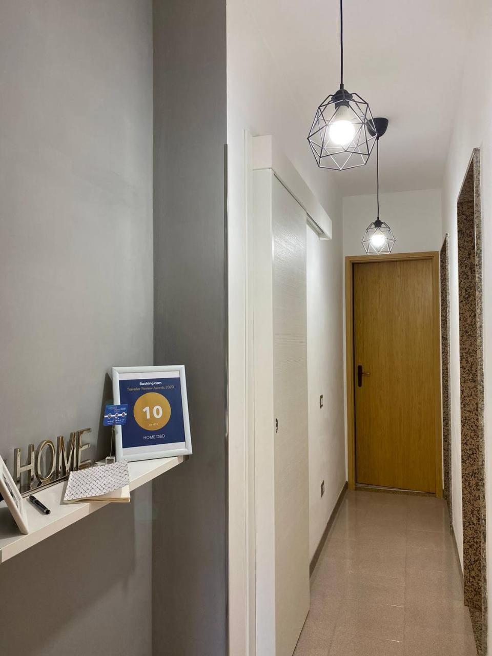 Double Room with Private Bathroom - Photo 9
