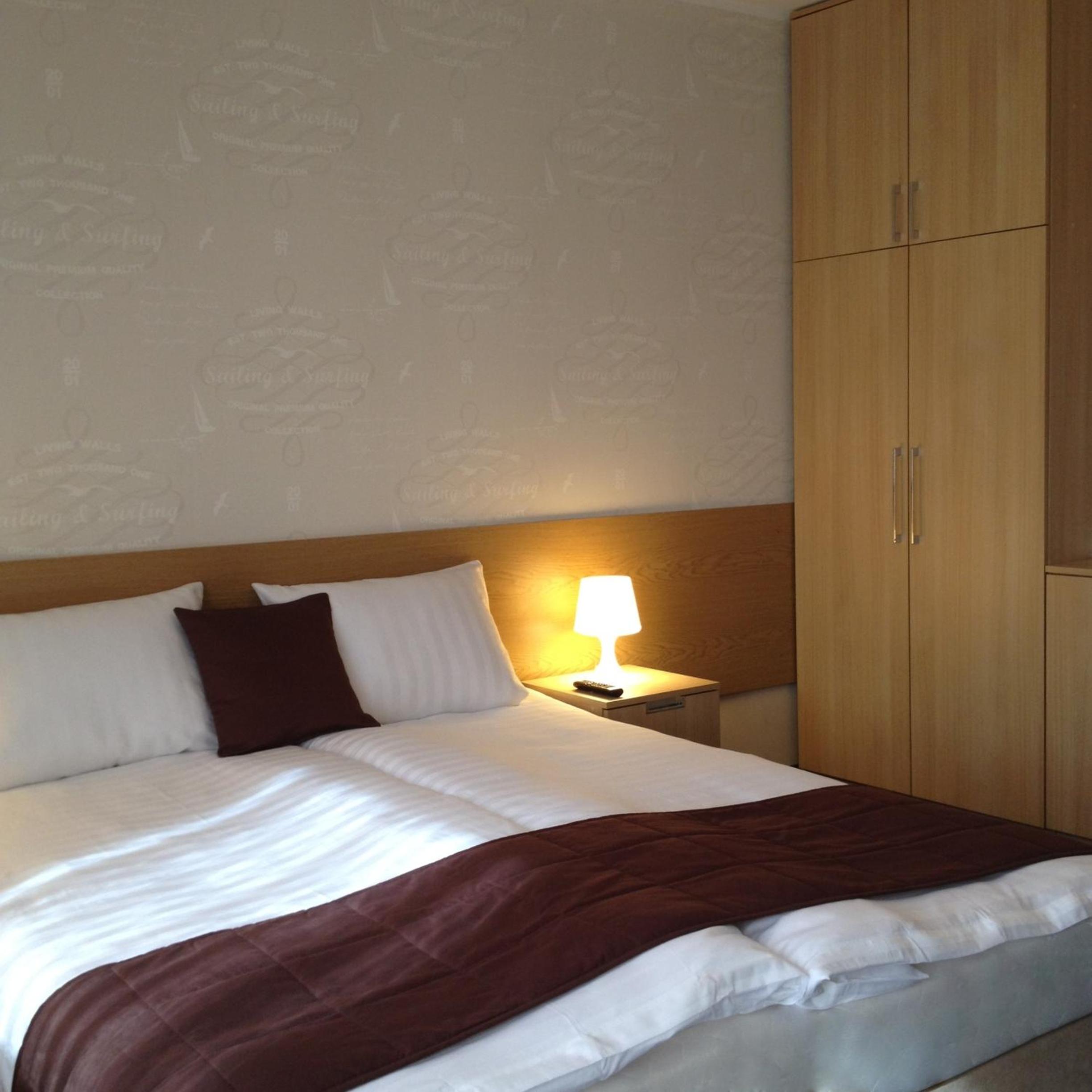 Queen Room - Photo 7