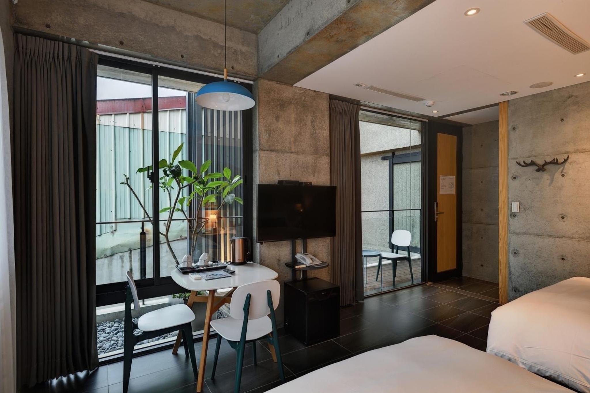 Quadruple Room with Terrace photo 2
