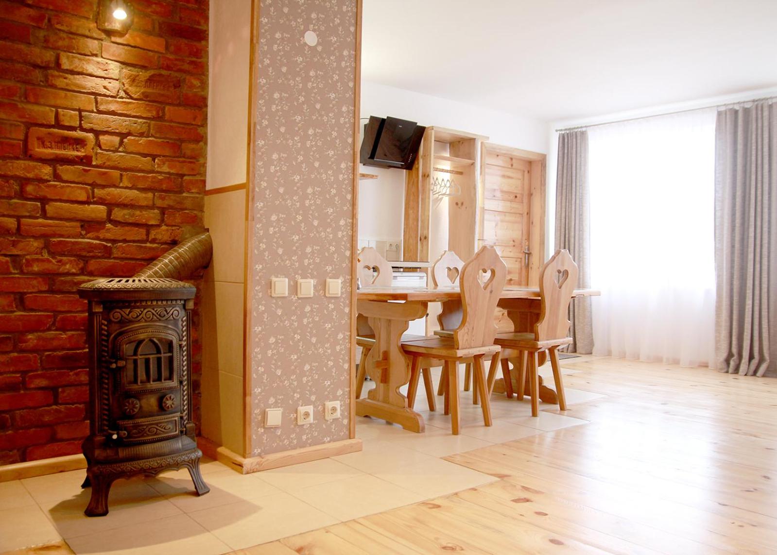 One-Bedroom Apartment - Photo 20