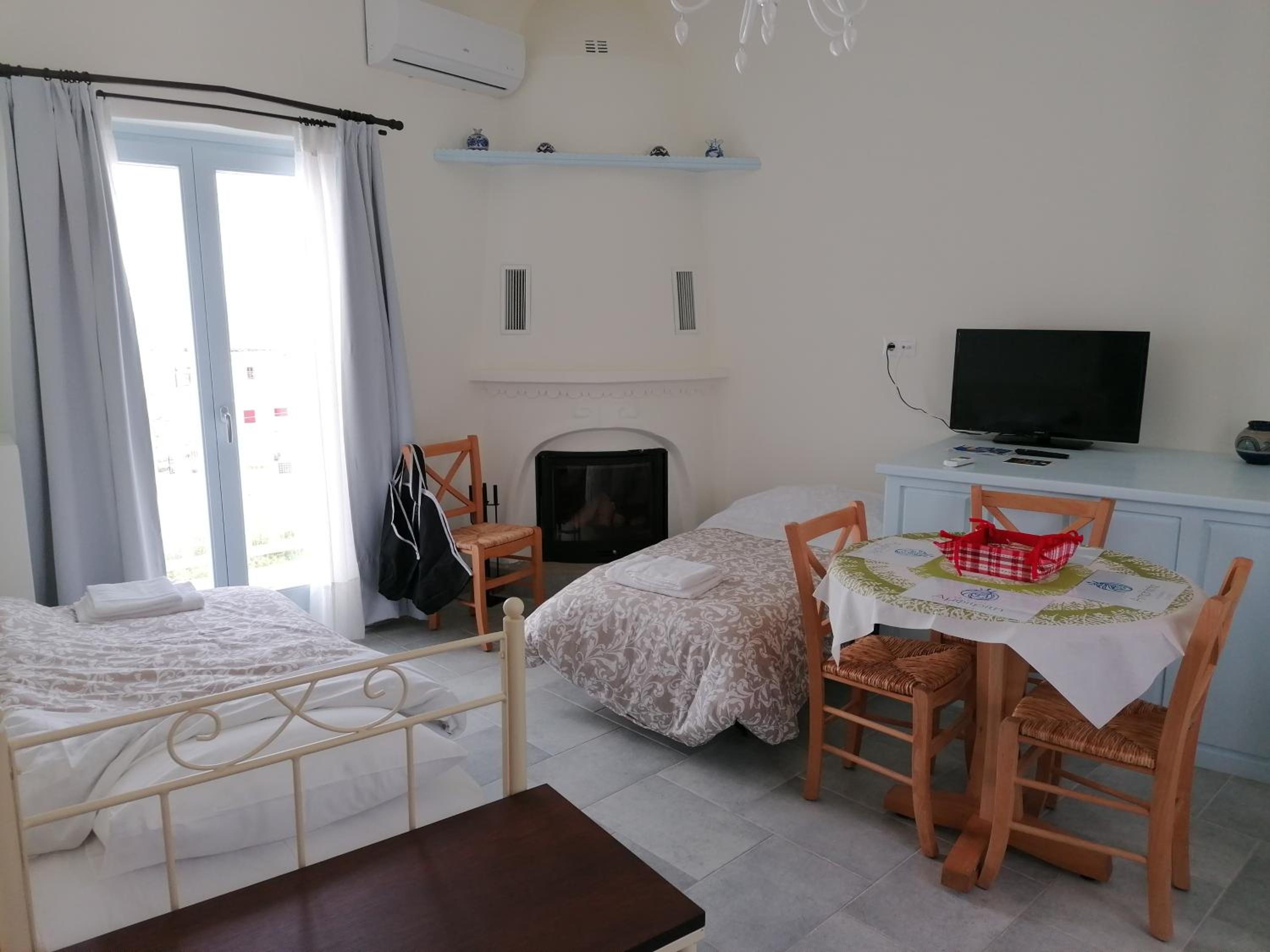 Maisonette photo 1