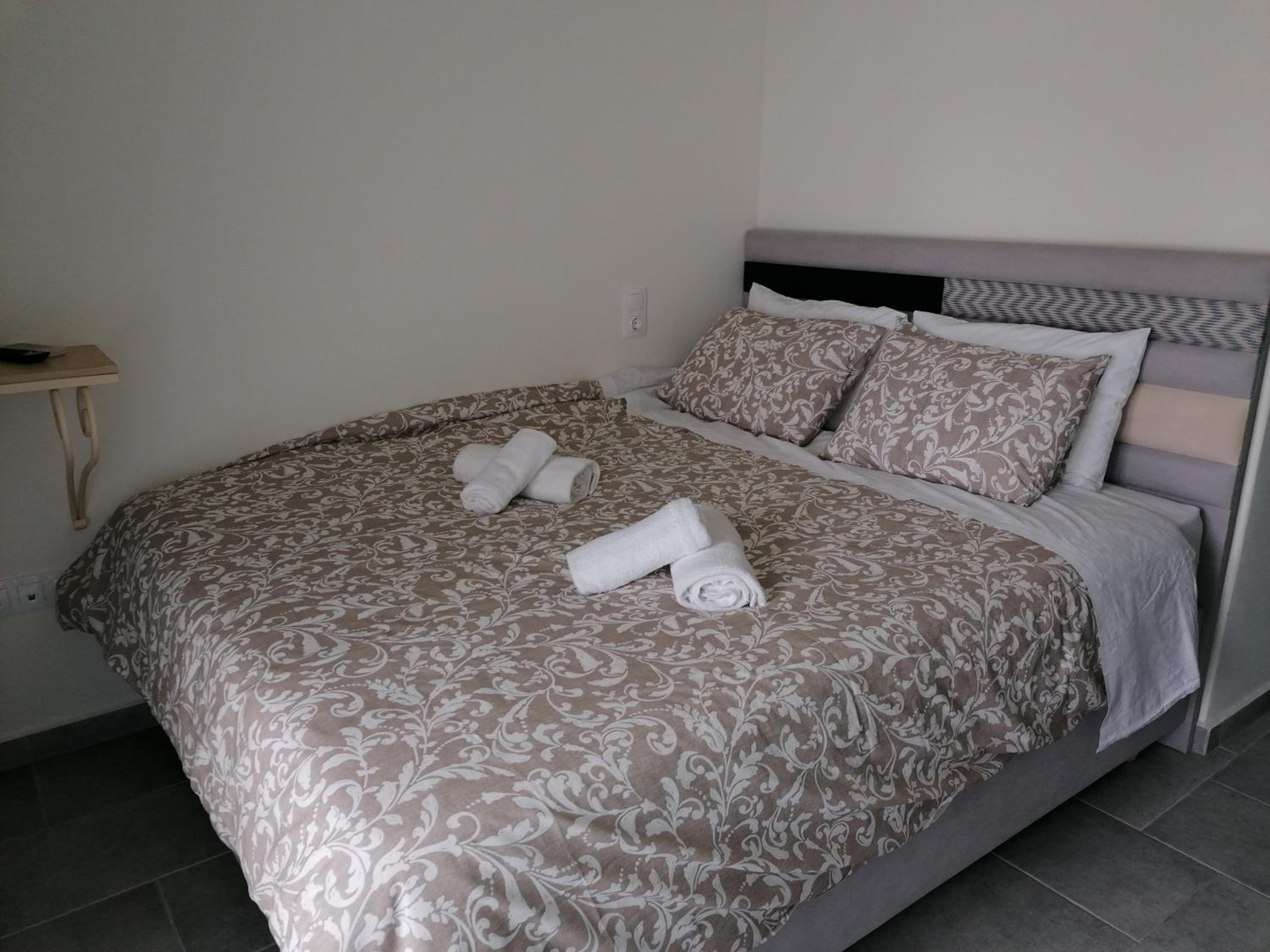Maisonette photo 1