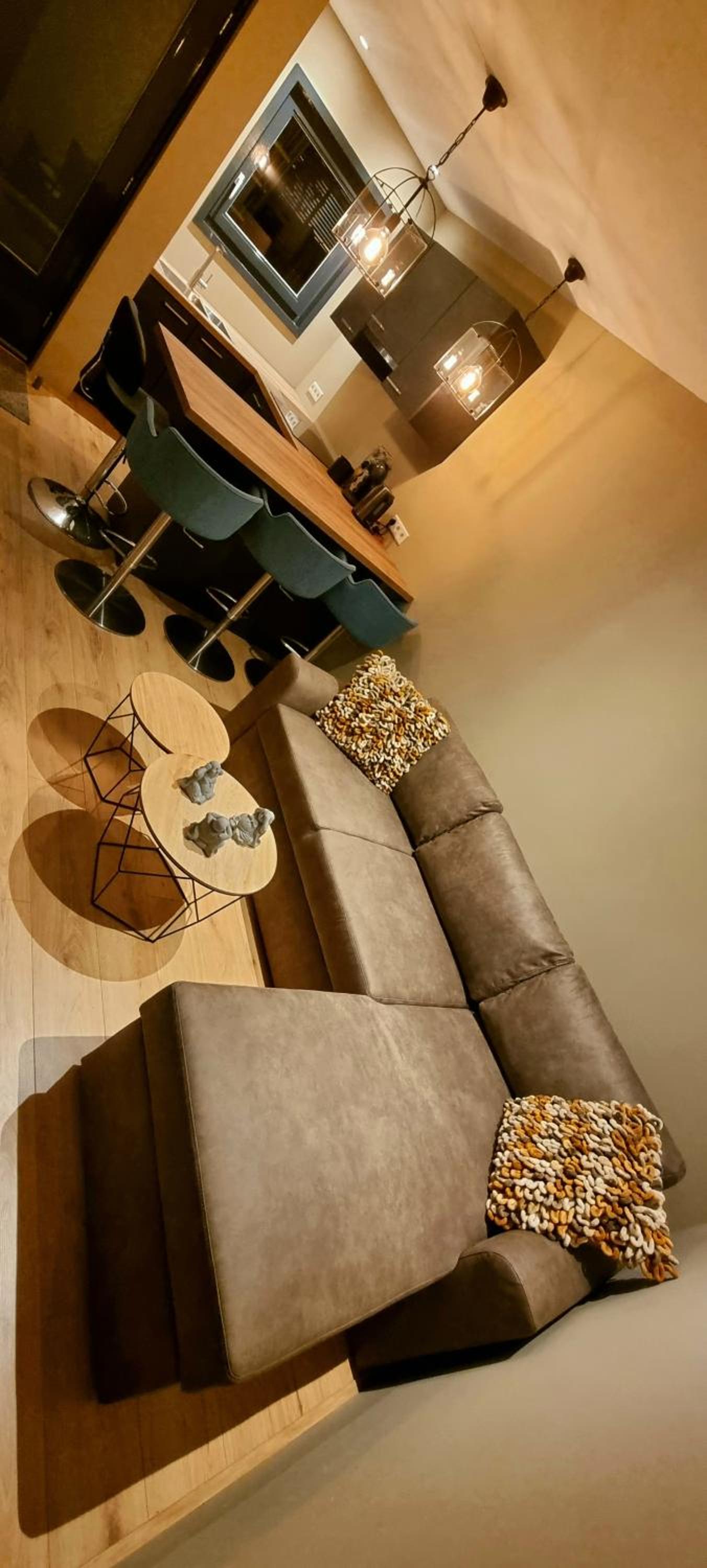 One-Bedroom Apartment - Photo 18